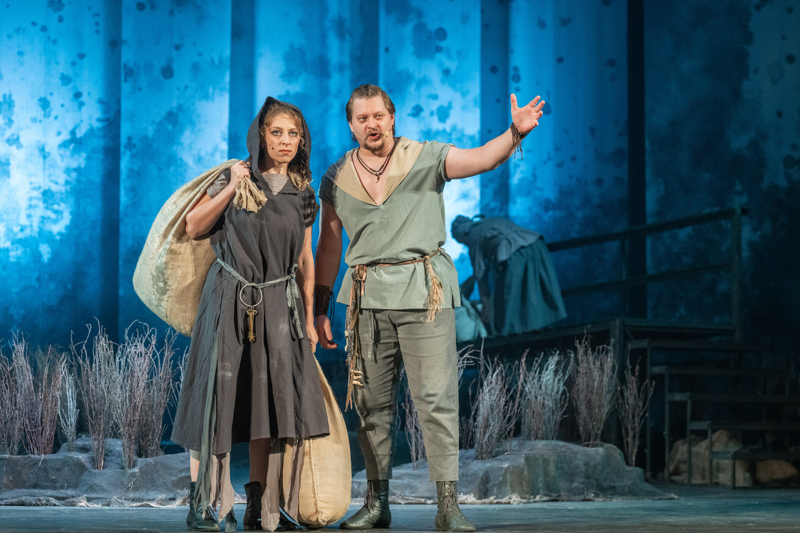 Алтайский молодёжный театр: Яга. Сайт фотографа Сергея Абрамова