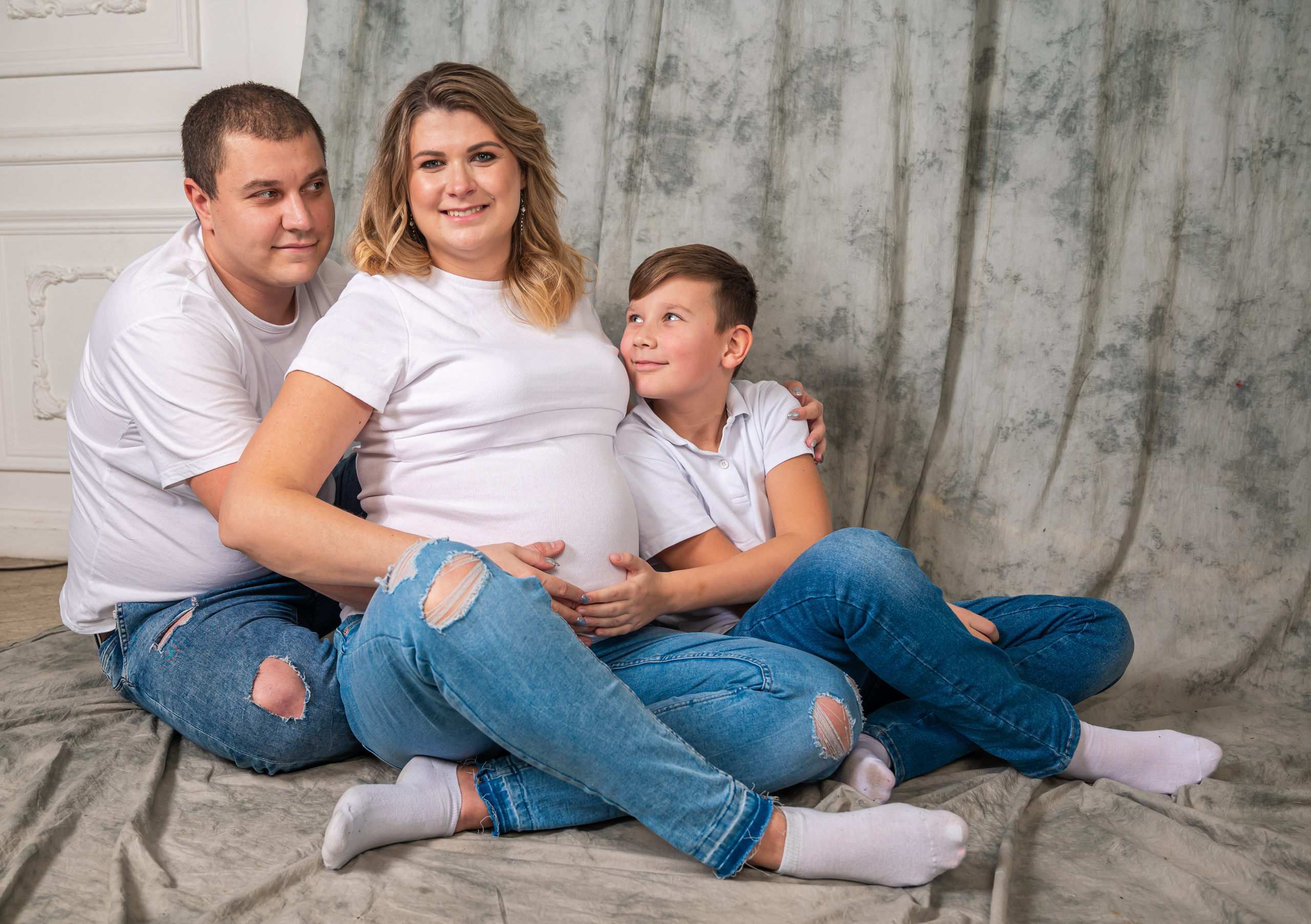 Maternity photo shoot. Family Photographer in Toronto — Natural Family & Lifestyle Photography | Khorosheva Irina