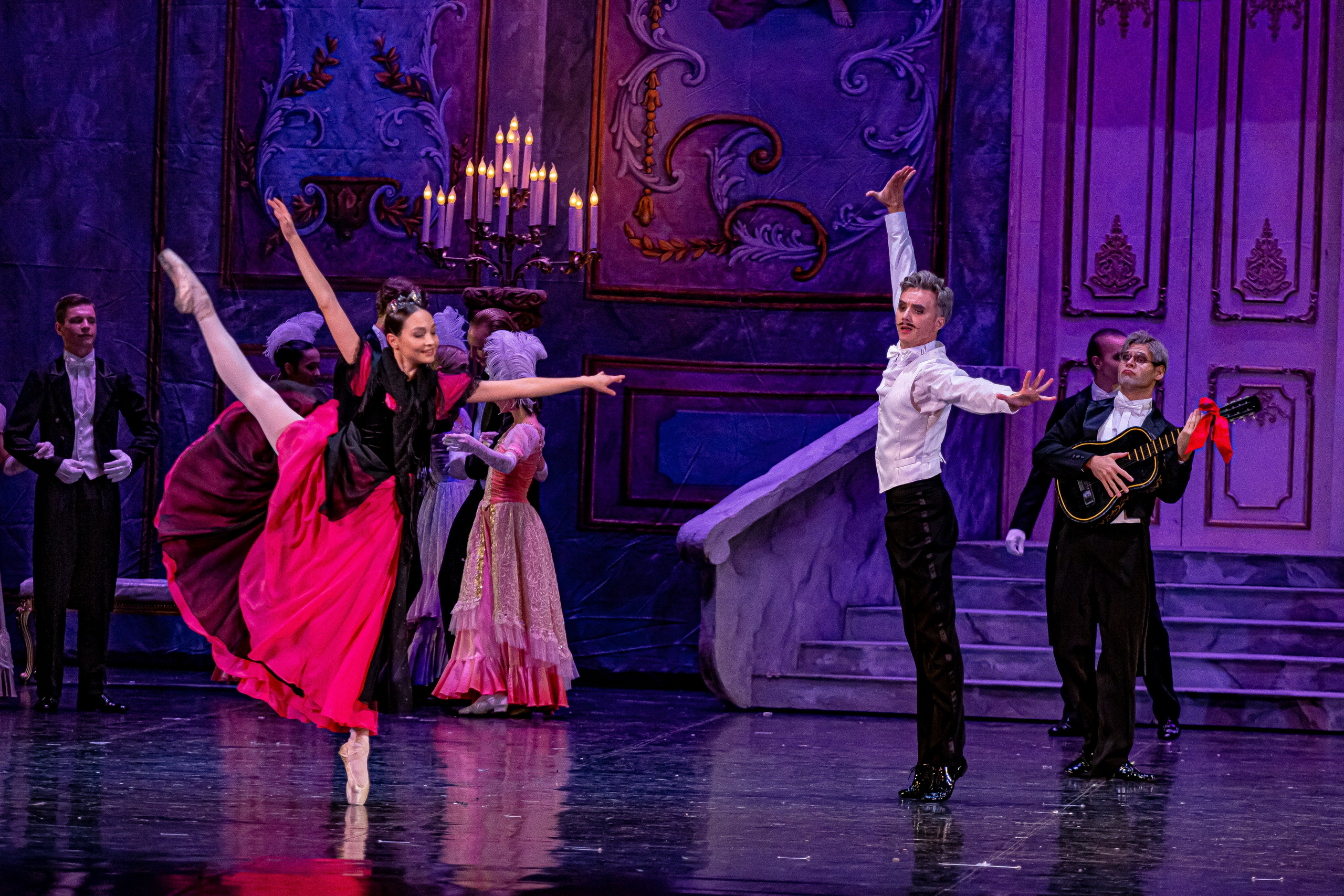 Анюта — спектакль — премьера на сцене Зимнего театра Марийского театра оперы и балета. Фотограф в Сочи Юрий Шептаев