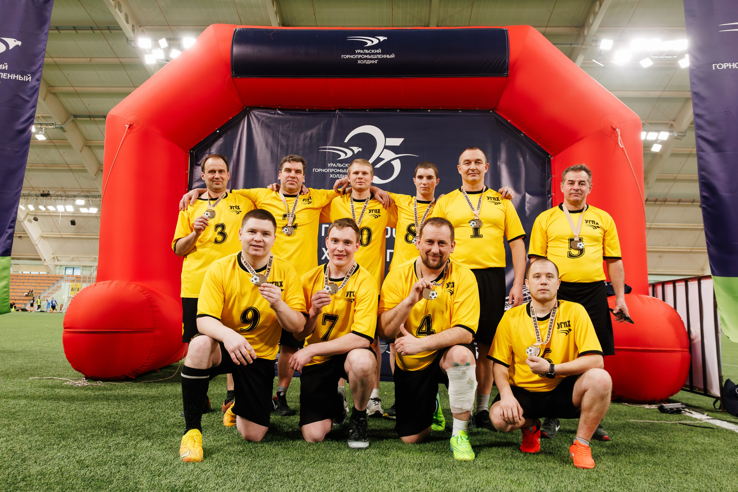 Фотограф на корпоративный футбольный турнир. Контент для бизнеса в Екатеринбурге Полдень Медиа