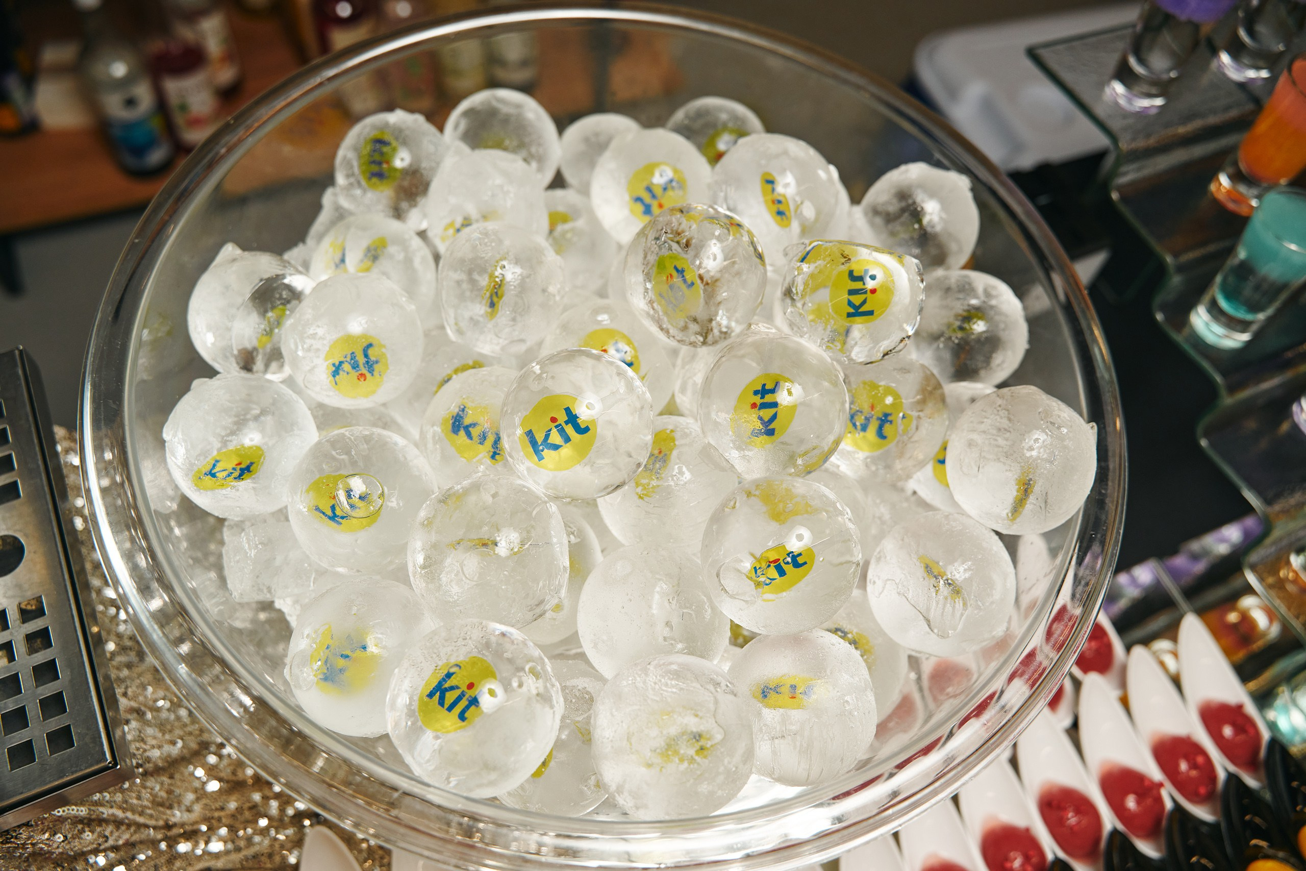 Корпоратив + день рождения. Фотограф Слава Кайгородов