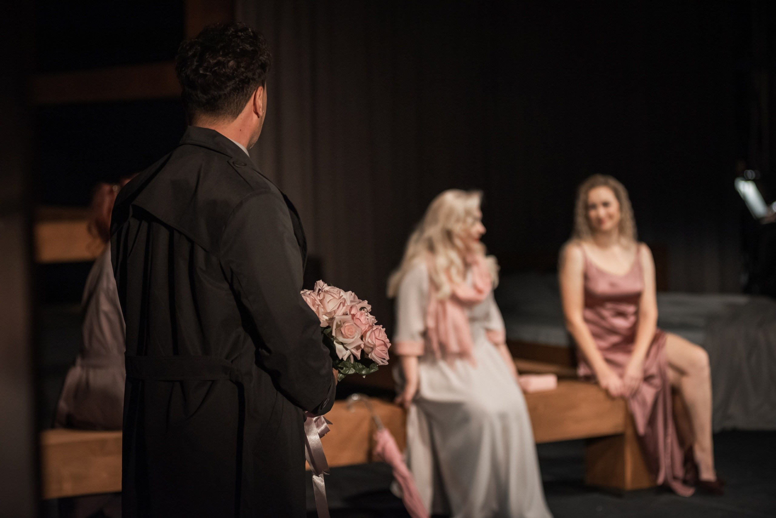 Ожидание | Музыкальный театр Кузбасса