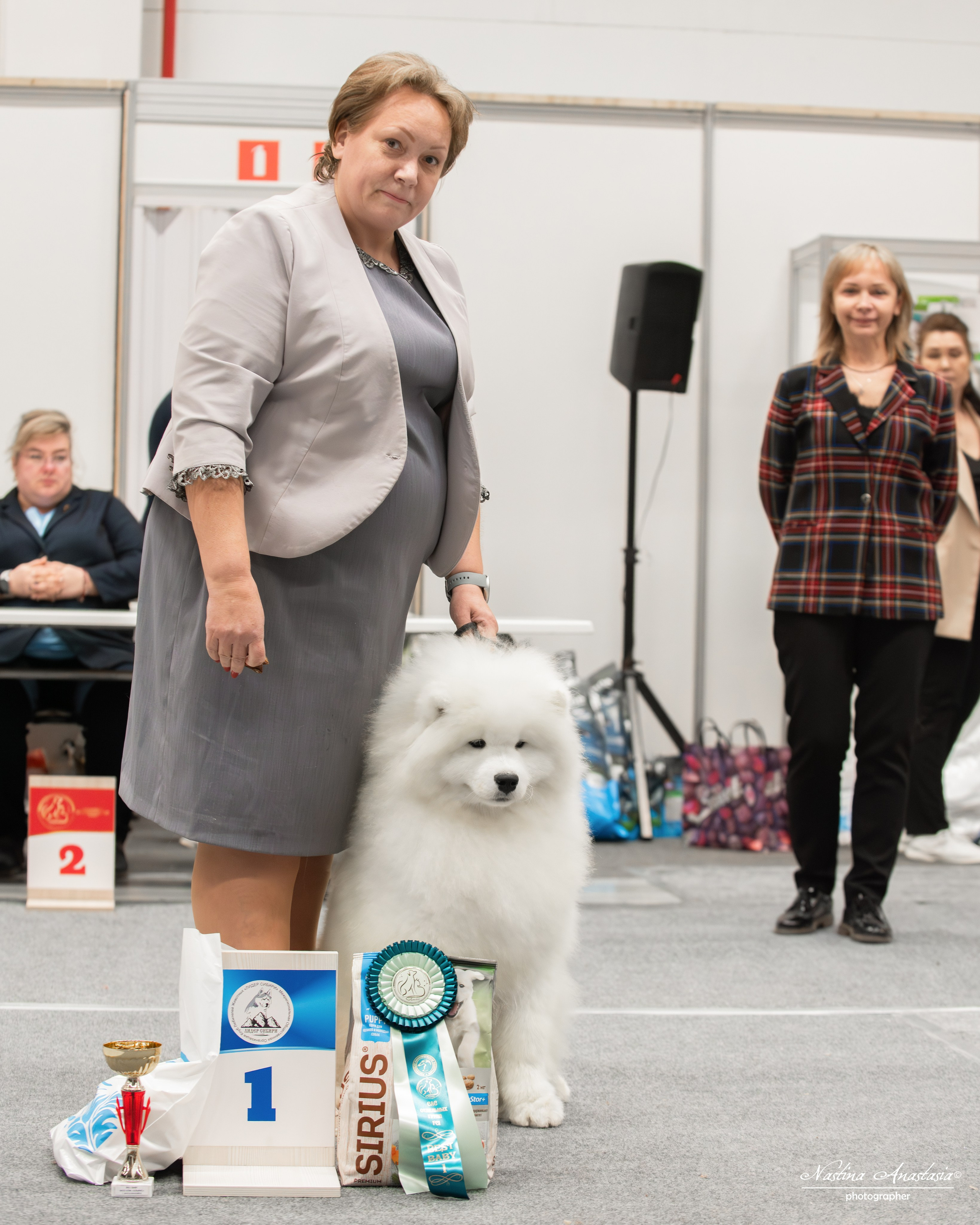 Выставки. Фотограф — Анималист