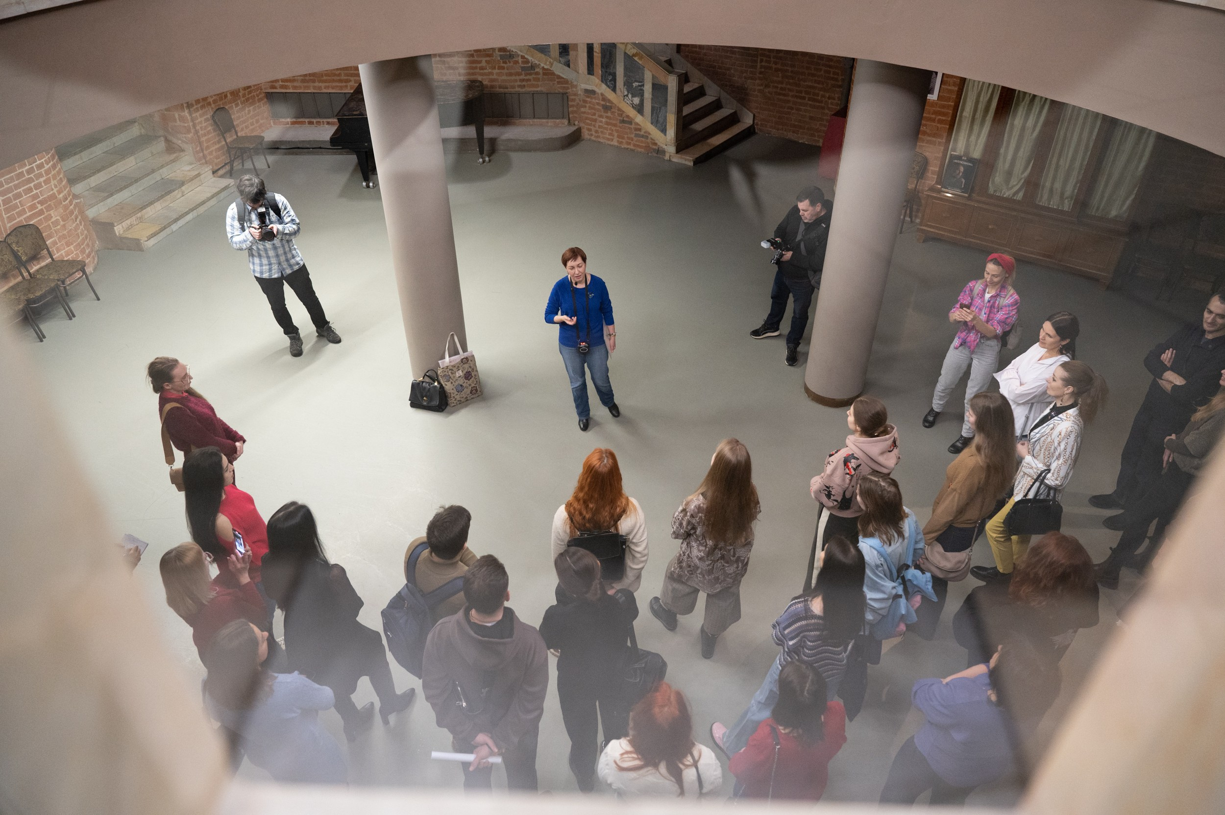 Вернисаж в Доме Актера. Фотосессии в Москве. Фотограф Жоголева Мария