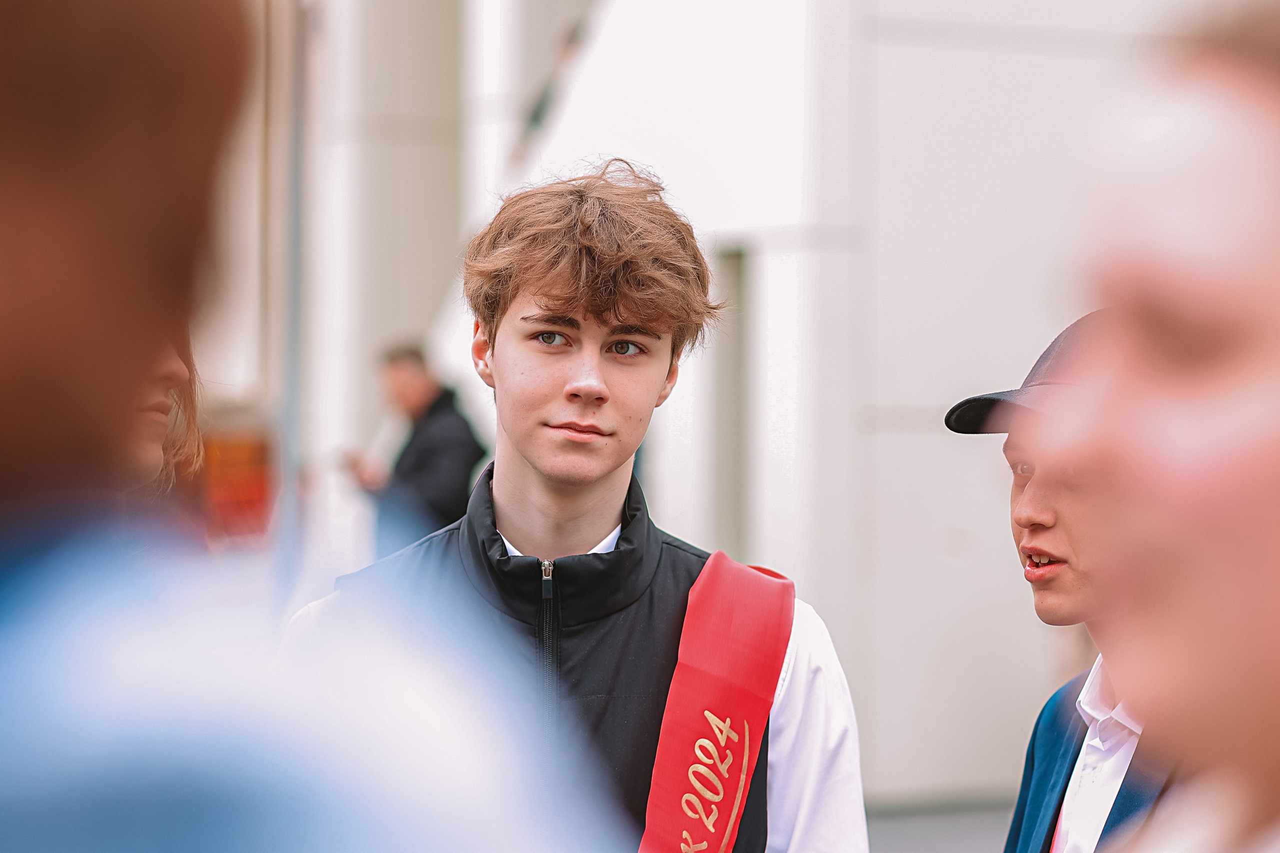 Последний звонок. Семейный фотограф Тюмень, фотограф на роды Салмина Мария