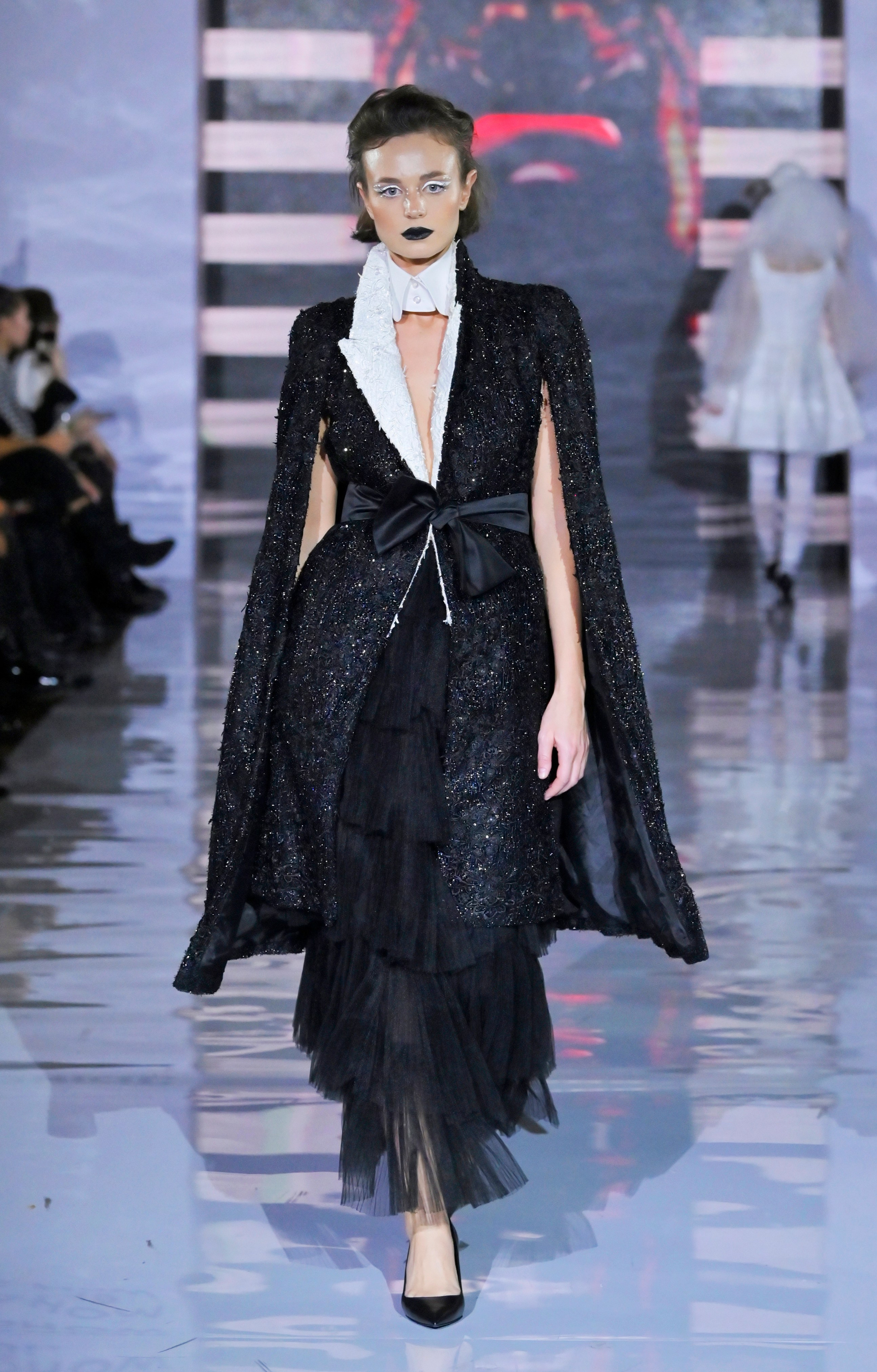 ART | FASHION | PODIUMS |SHOW