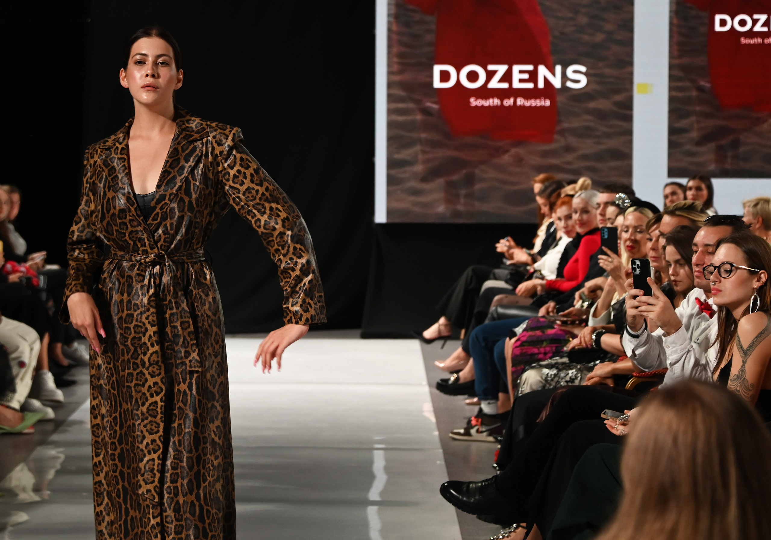 ART | FASHION | PODIUMS |SHOW