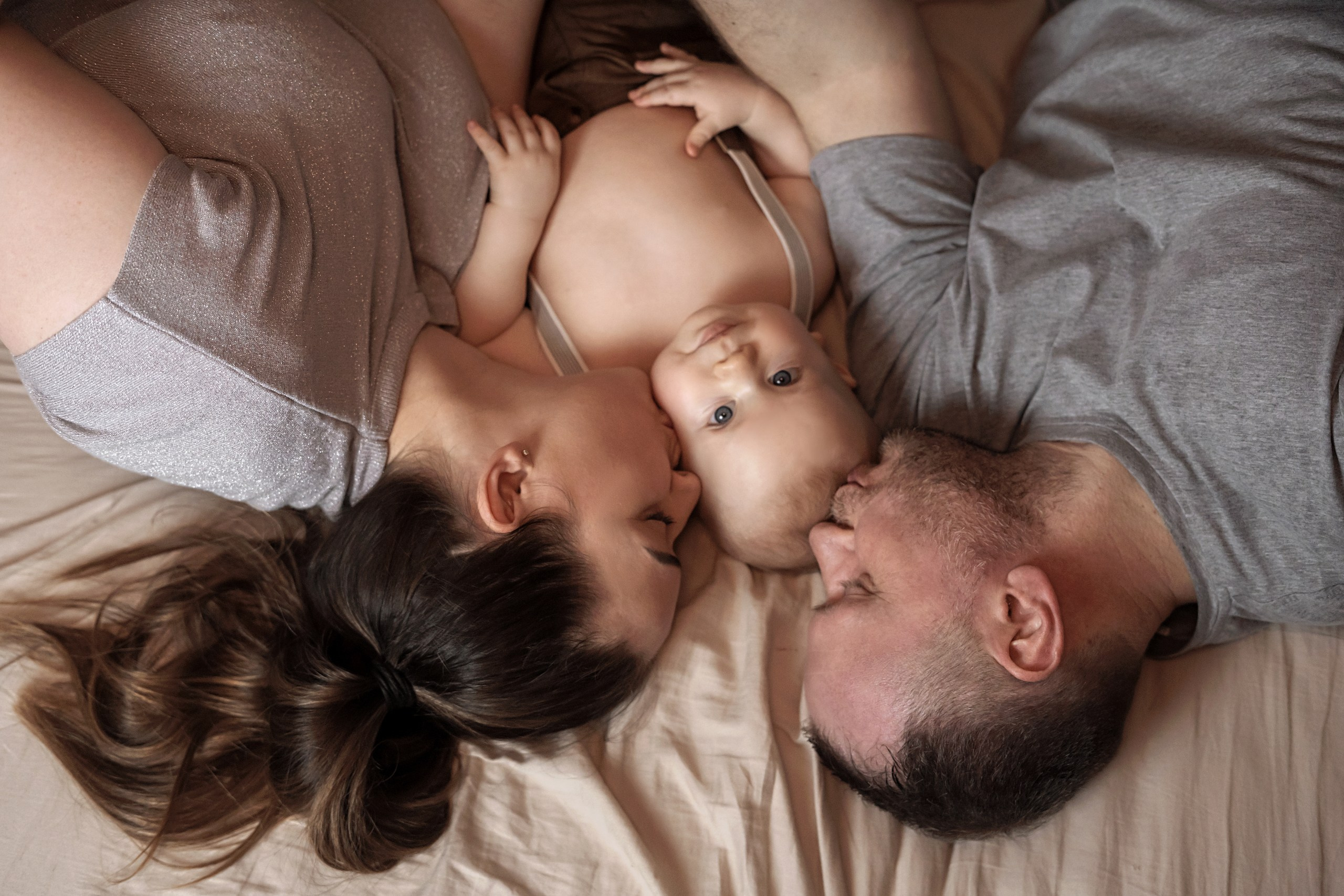 Семейная съемка. Мила Посвит Фотограф новорожденных в Тобольске