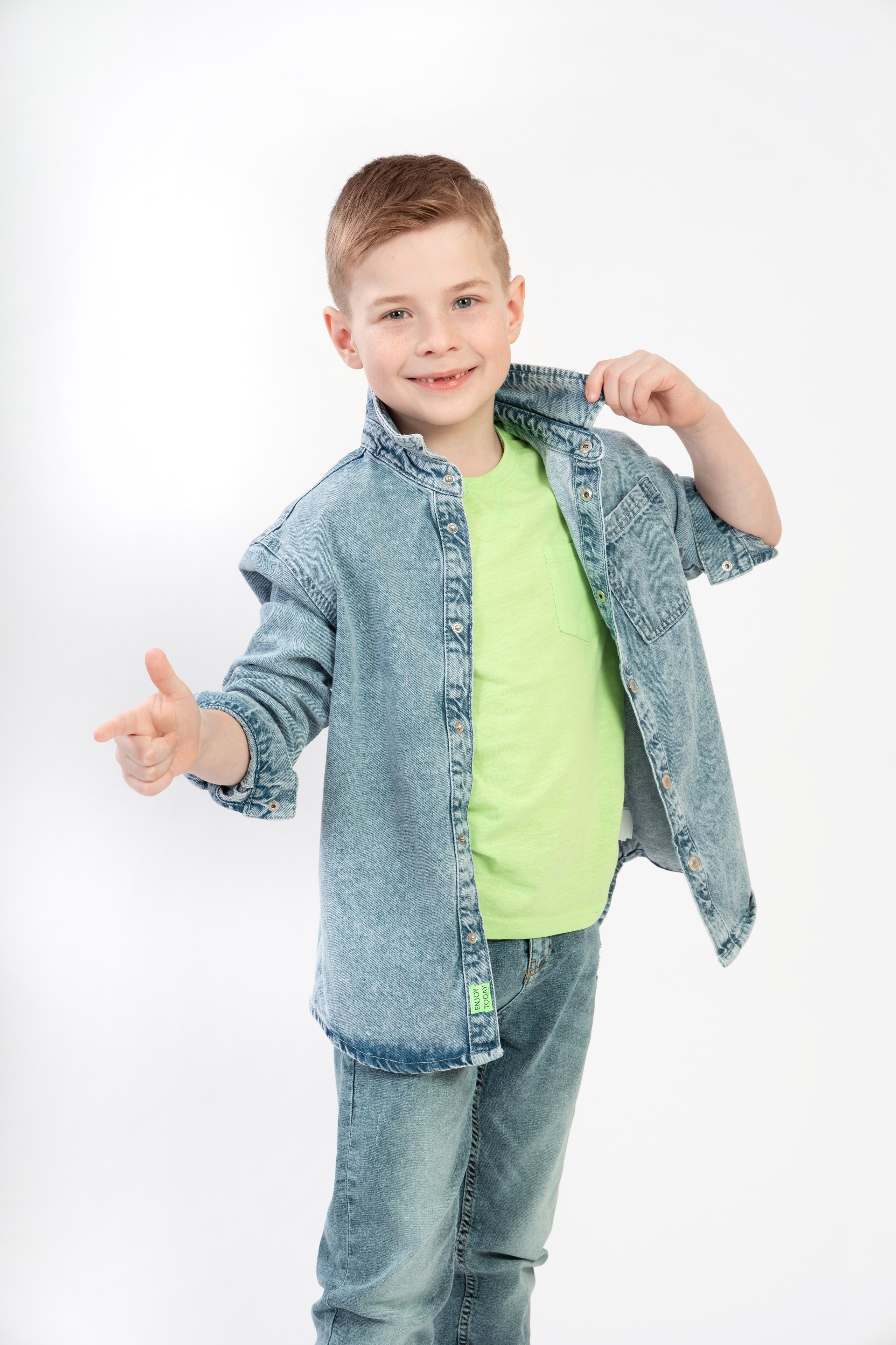 Детский выпускной альбом. Выпускные альбомы в Москве и Подмосковье