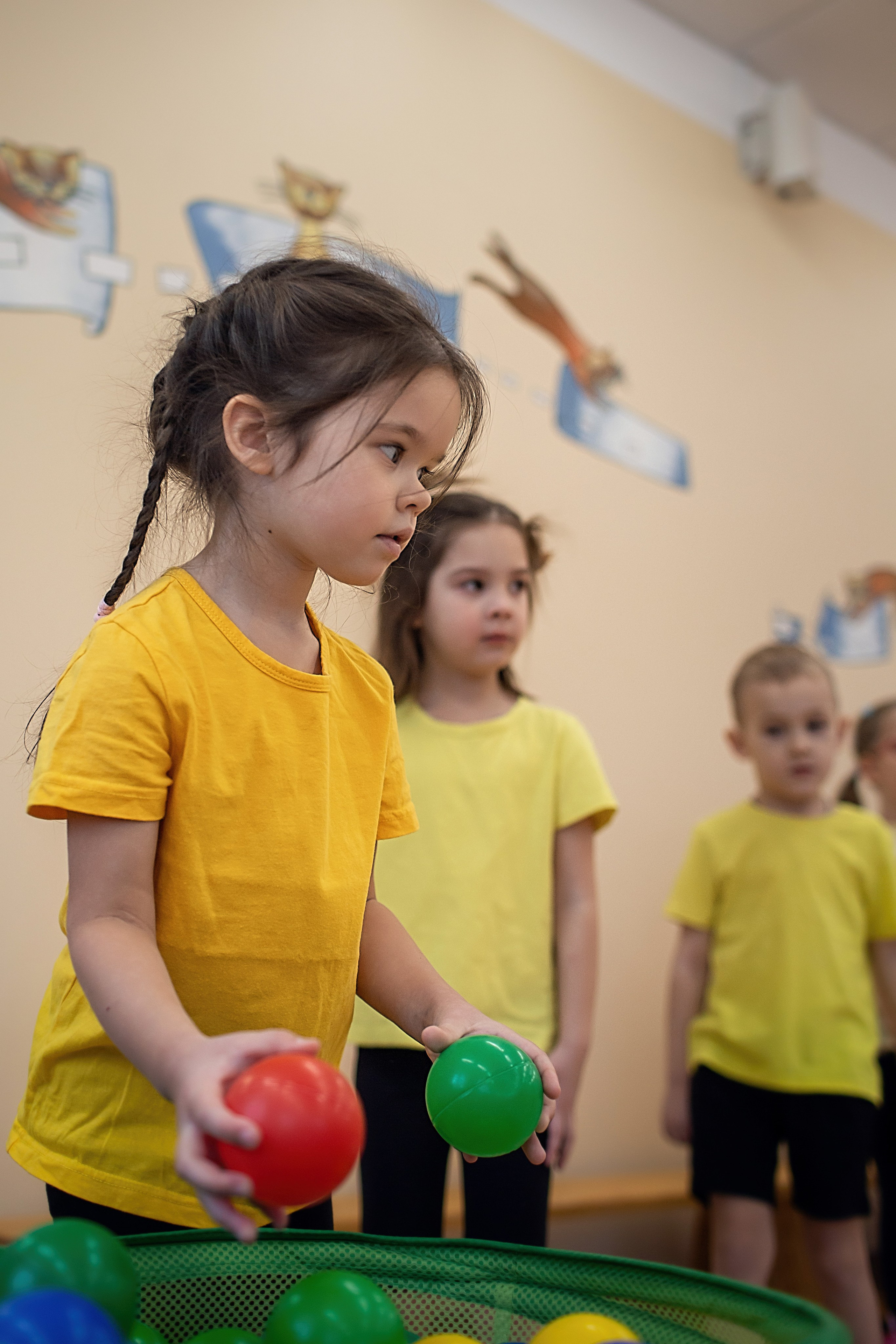 День в саду_Зима_2023 год. Семейный фотограф в Санкт-Петербурге