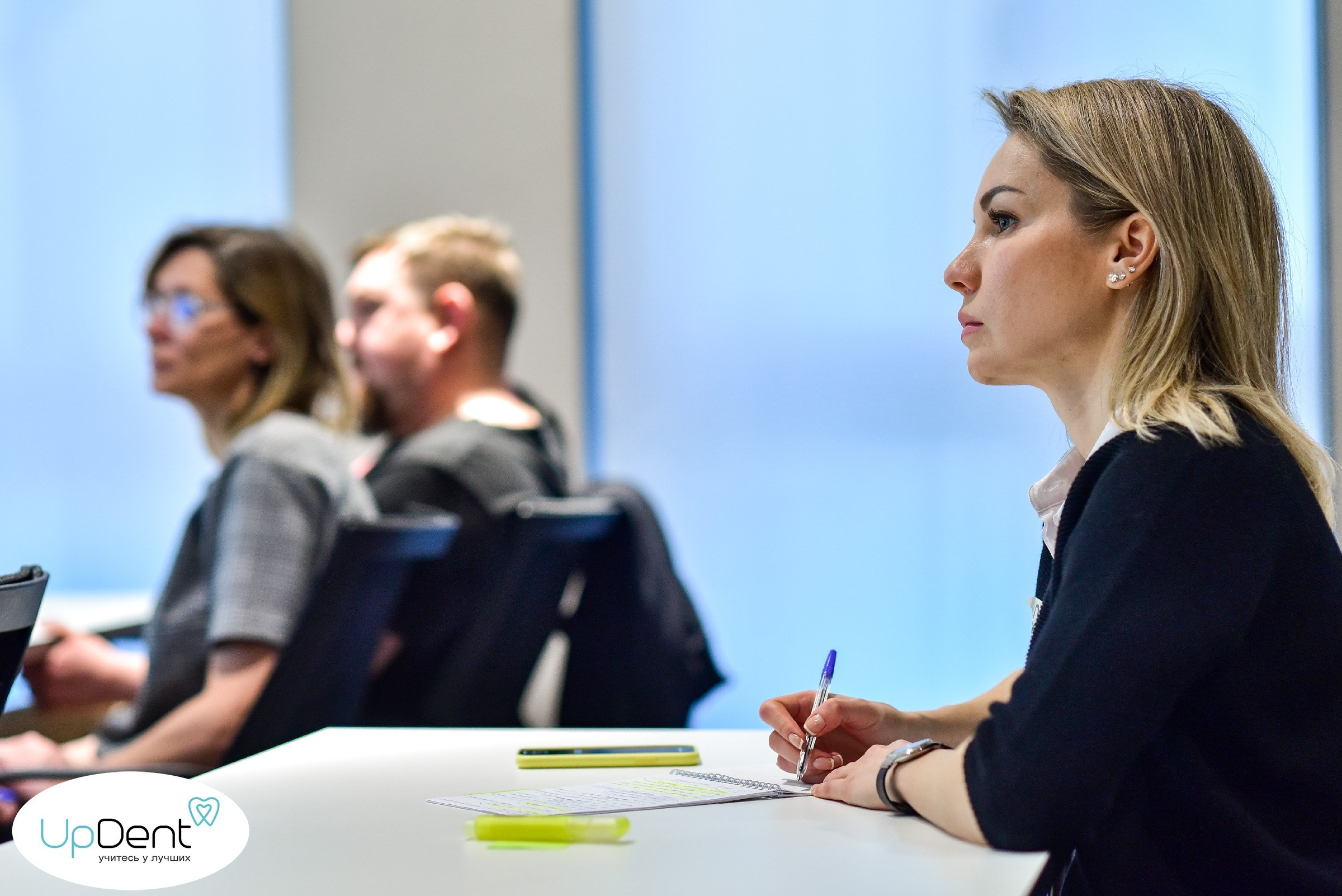 Курсы и тренинги. Анастасия Петрович фотограф, фотокорреспондент в Москве и Санкт-Петербурге. Фотосъёмка репортажа, мероприятия, корпоративная съёмка, контент