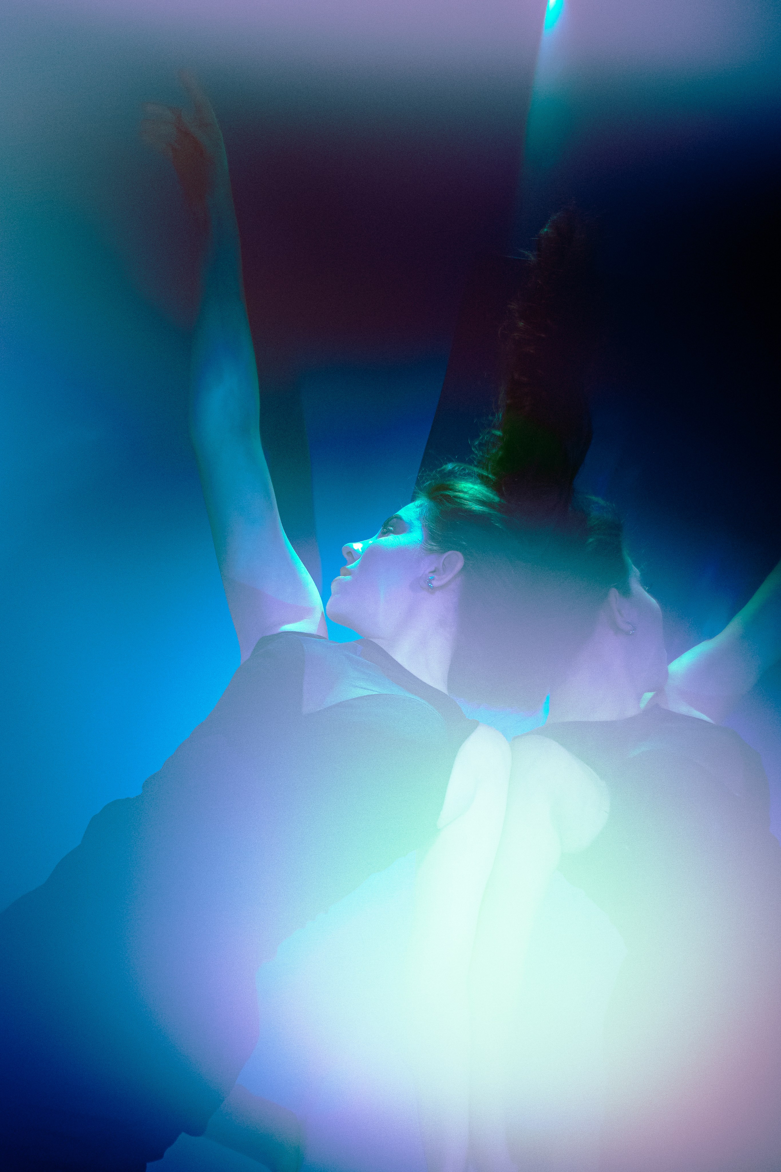 Магия танца: Солнце и Вода. Арт-фотограф Крис Л. в Тобольске: портрет, семейные, свадьбы