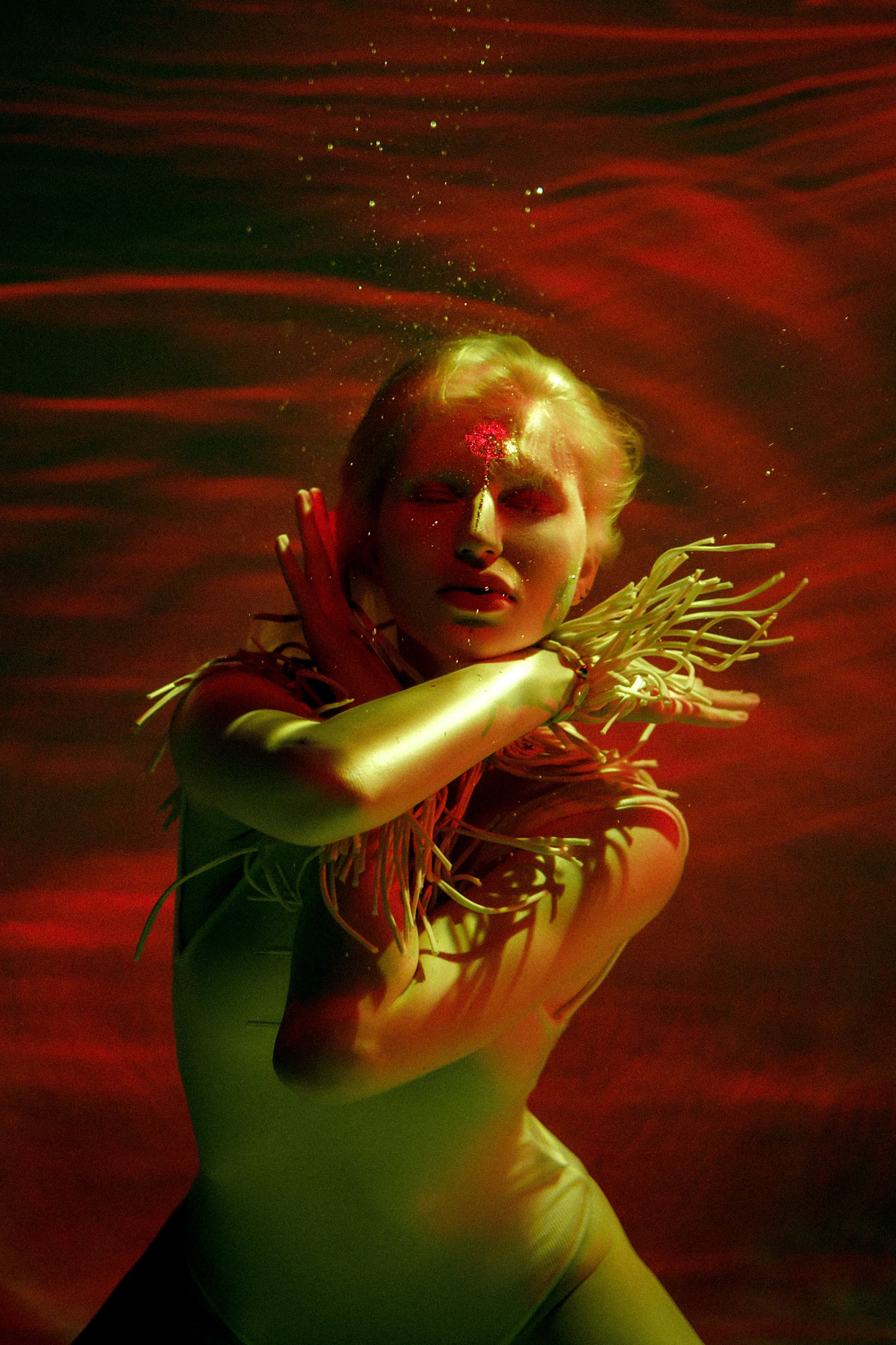 Профессиональная модель и блогер Сандра Капшук