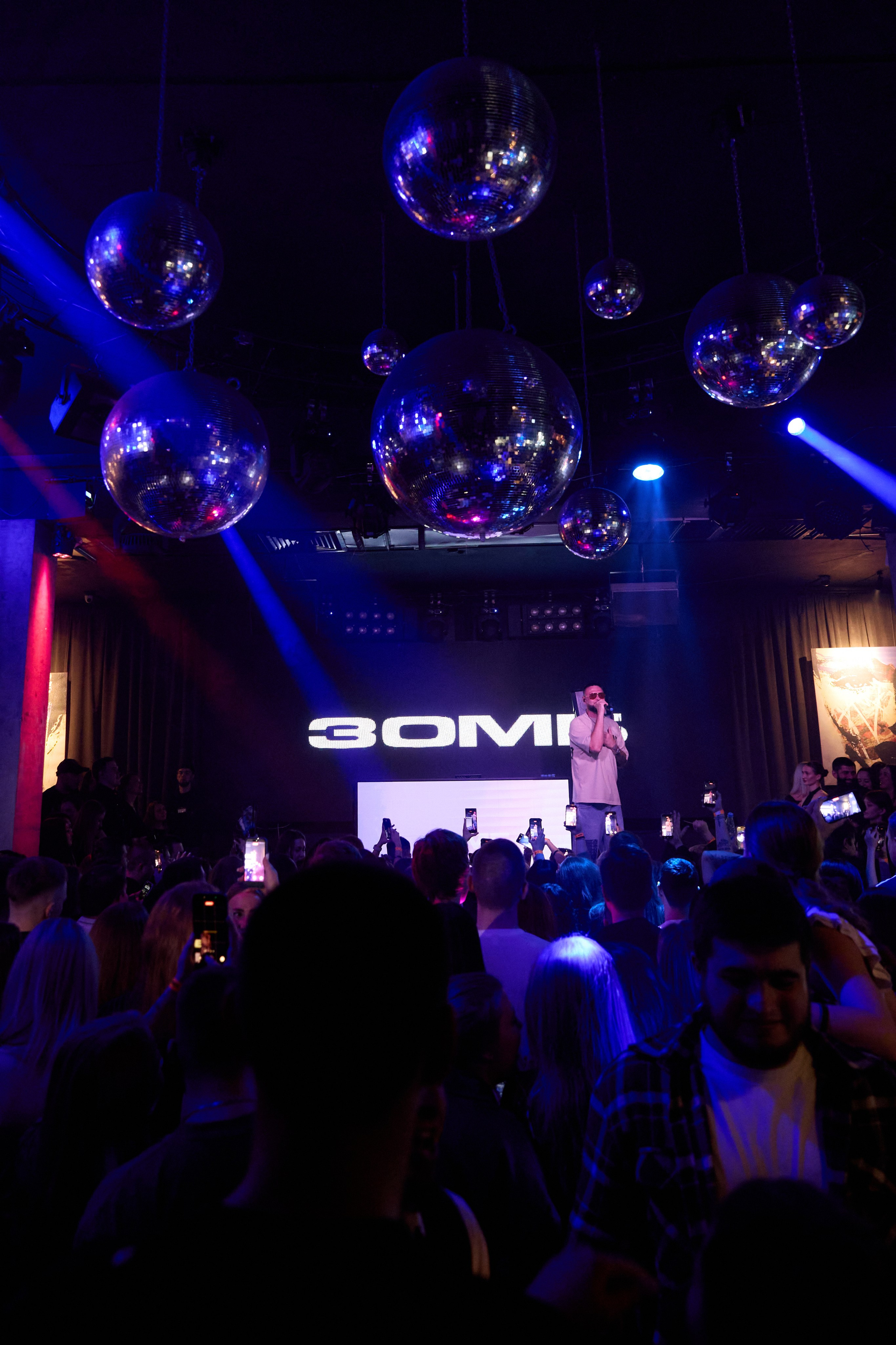 Концерт Зомба в Норильске в ночном клубе «Рублев». Свадебный и семейный фотограф в Ульяновске, Норильске, Казани — Орешина Елена