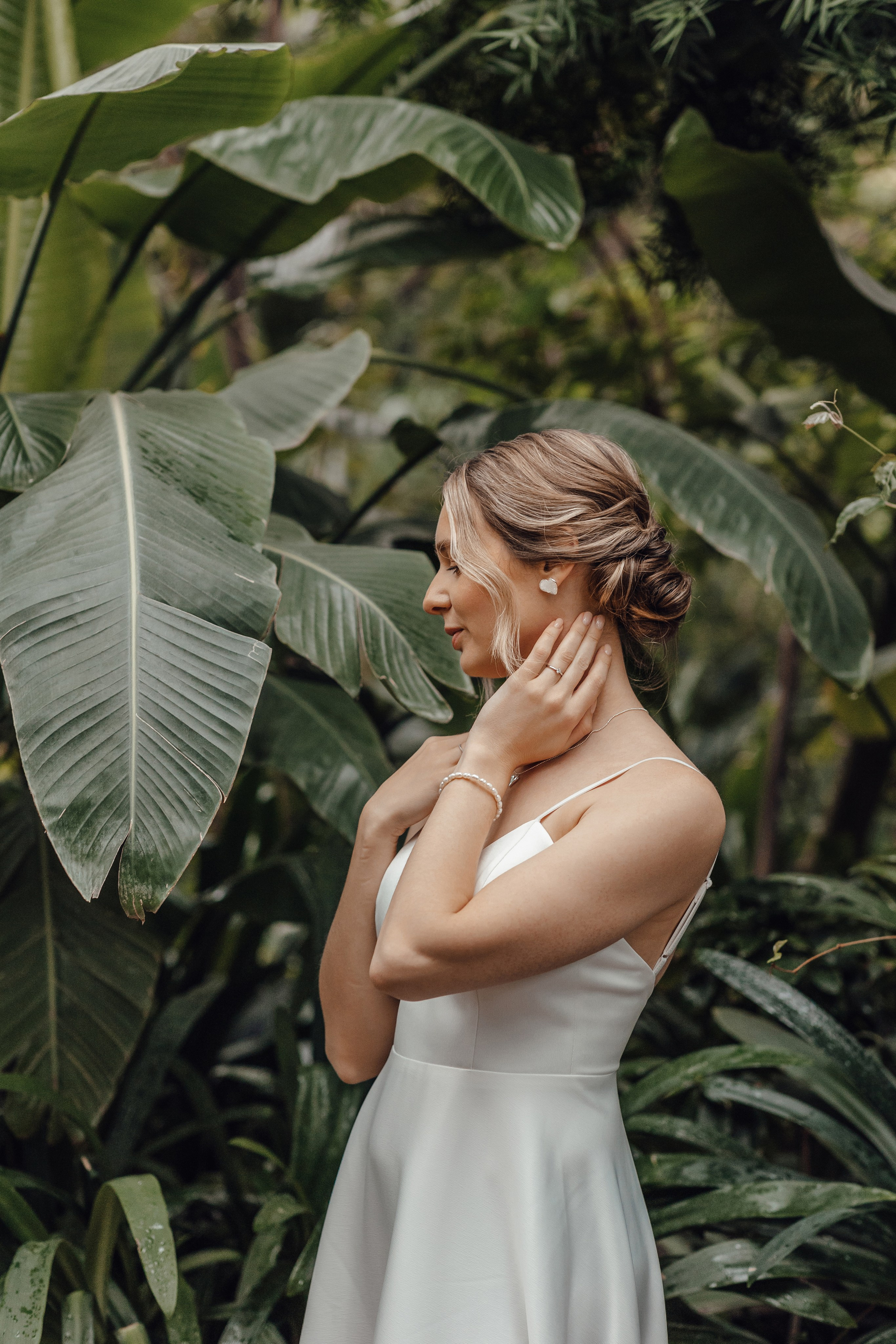 Свадебная фотосессия в оранжерее в Москве
