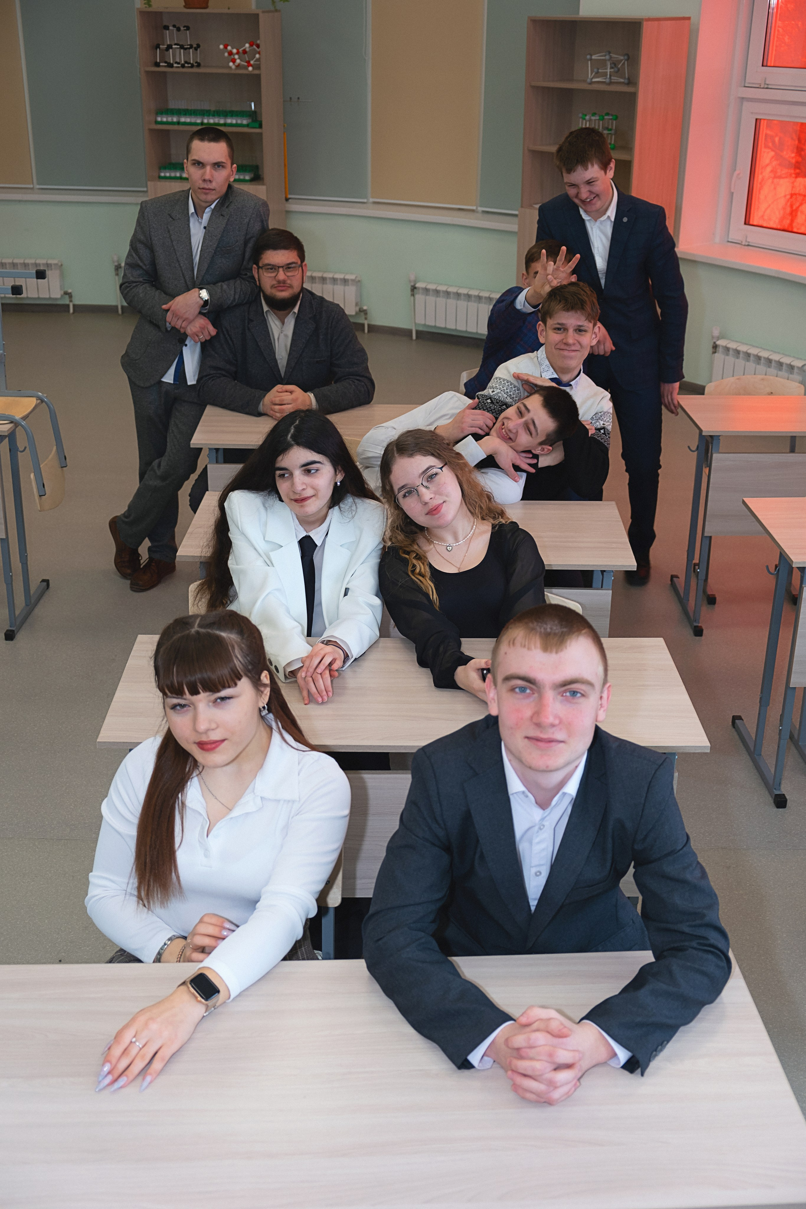 Выпускной альбом 2024. Фотограф и видеограф в Омск/Москва Сащенко Лера