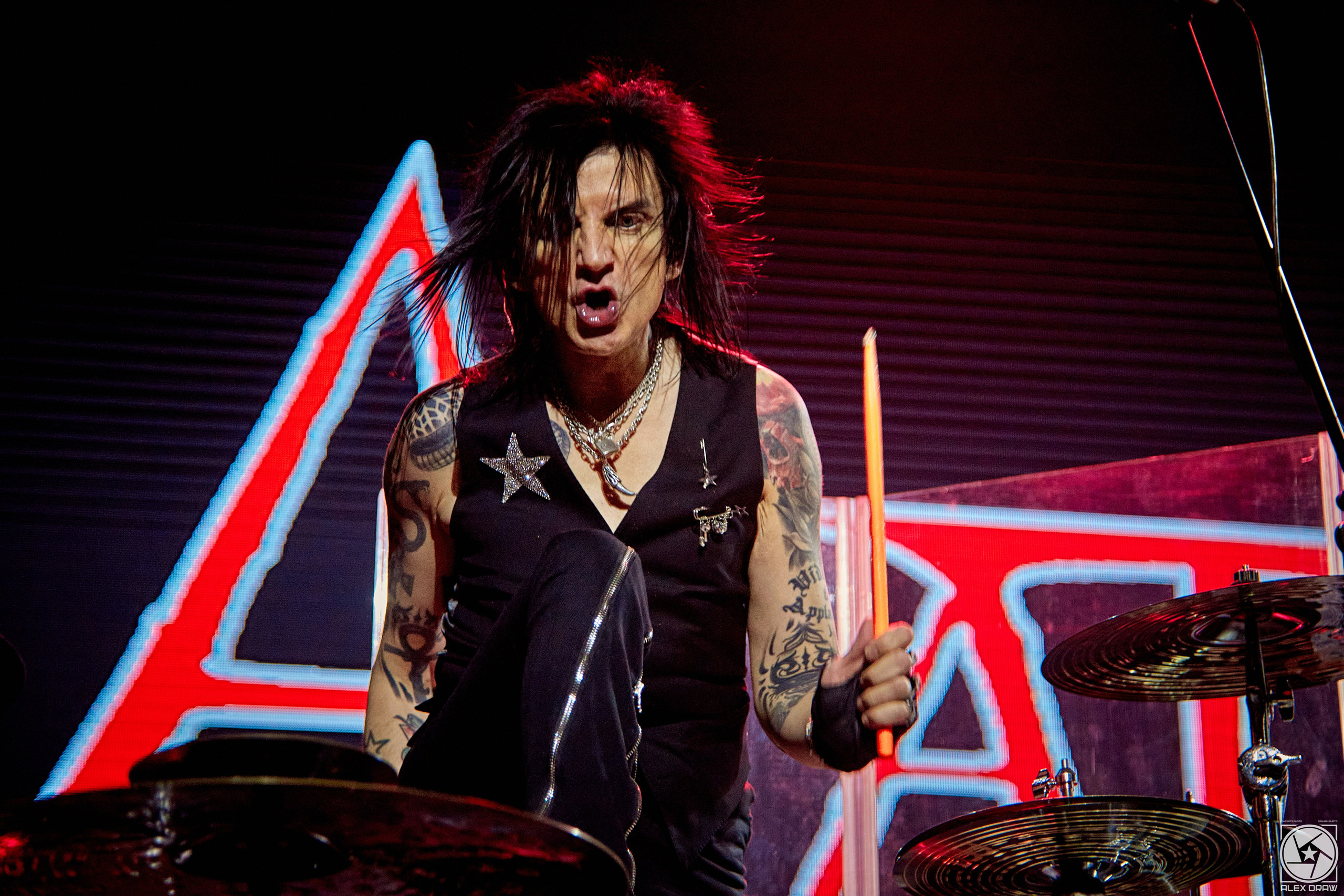 Глеб Самойлов Агата Кристи 35 лет! 06.12.2023 Гранд Холл Сибирь. Фотограф Москва Concerts photo / Fashion photо