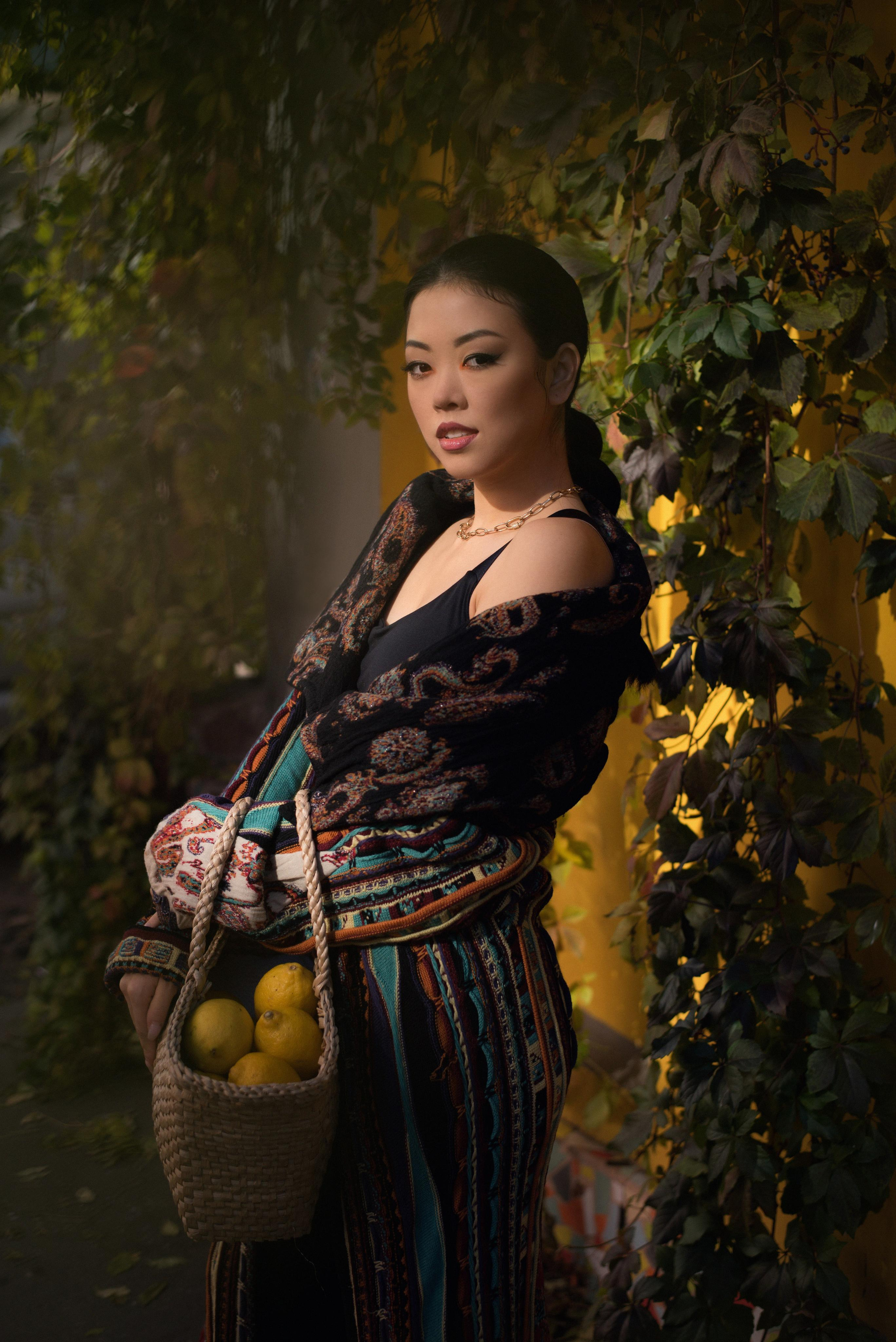 Александра, лимоны. Бренд-фотограф для экспертов и блогеров в Москве Влада Горбовская