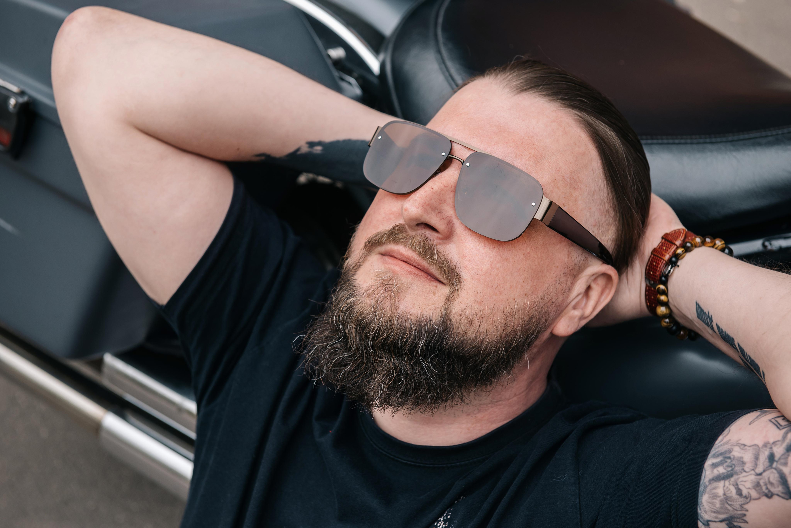 Алексей, байкер, профайлер. Бренд-фотограф для экспертов и блогеров в Москве Влада Горбовская