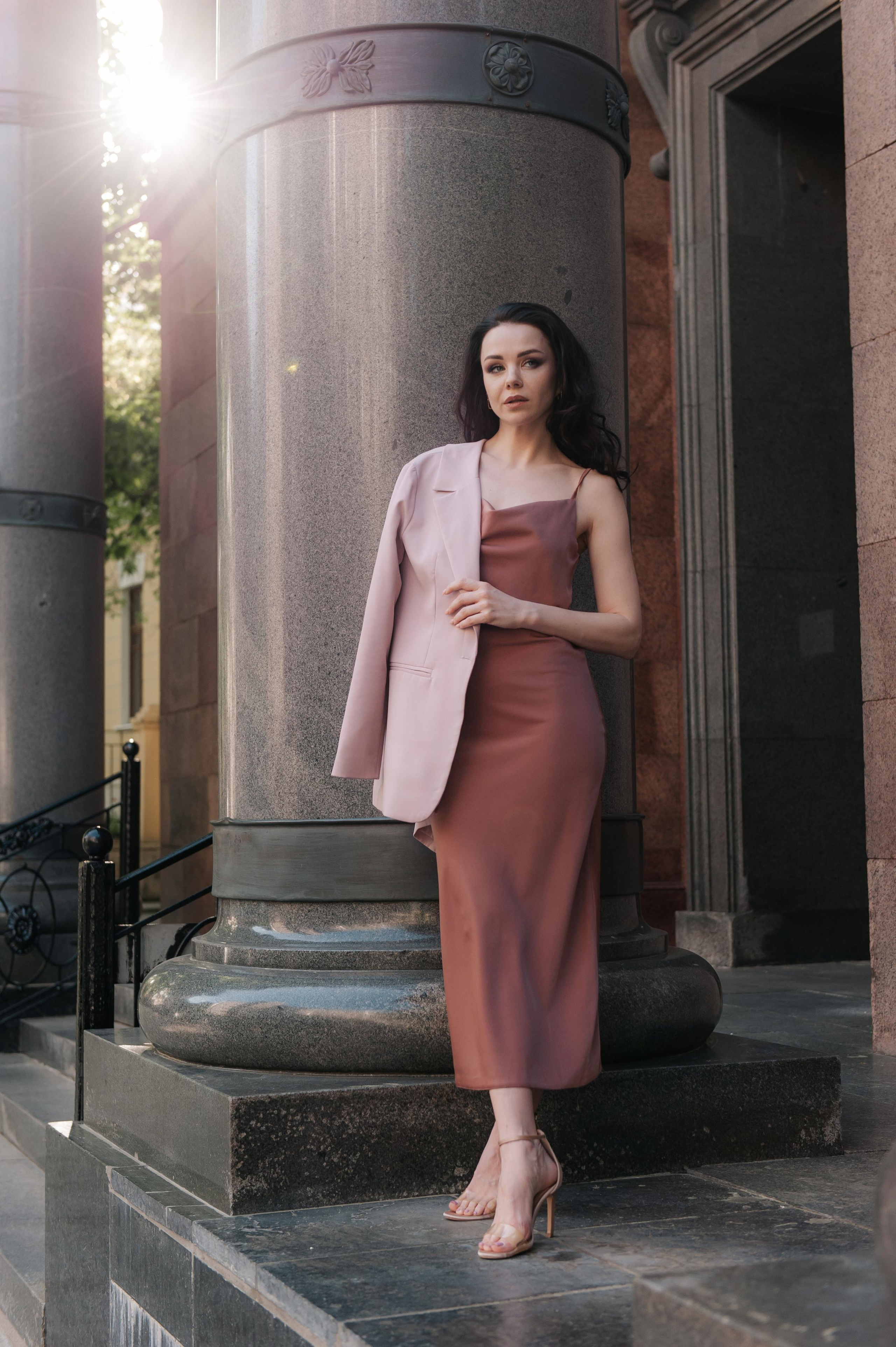 Дарья, фотопрогулка по городу. Бренд-фотограф для экспертов и блогеров в Москве Влада Горбовская