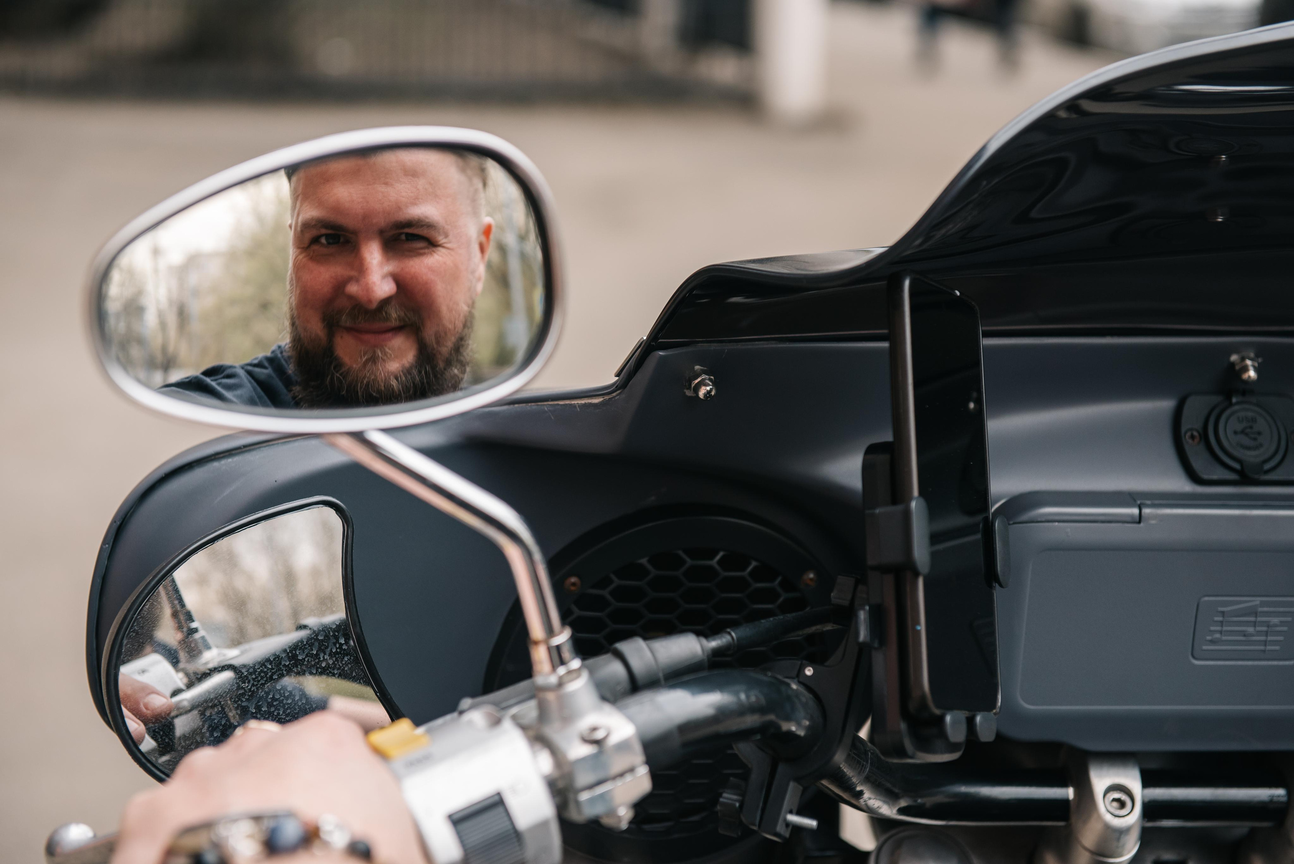 Алексей, байкер, профайлер. Бренд-фотограф для экспертов и блогеров в Москве Влада Горбовская