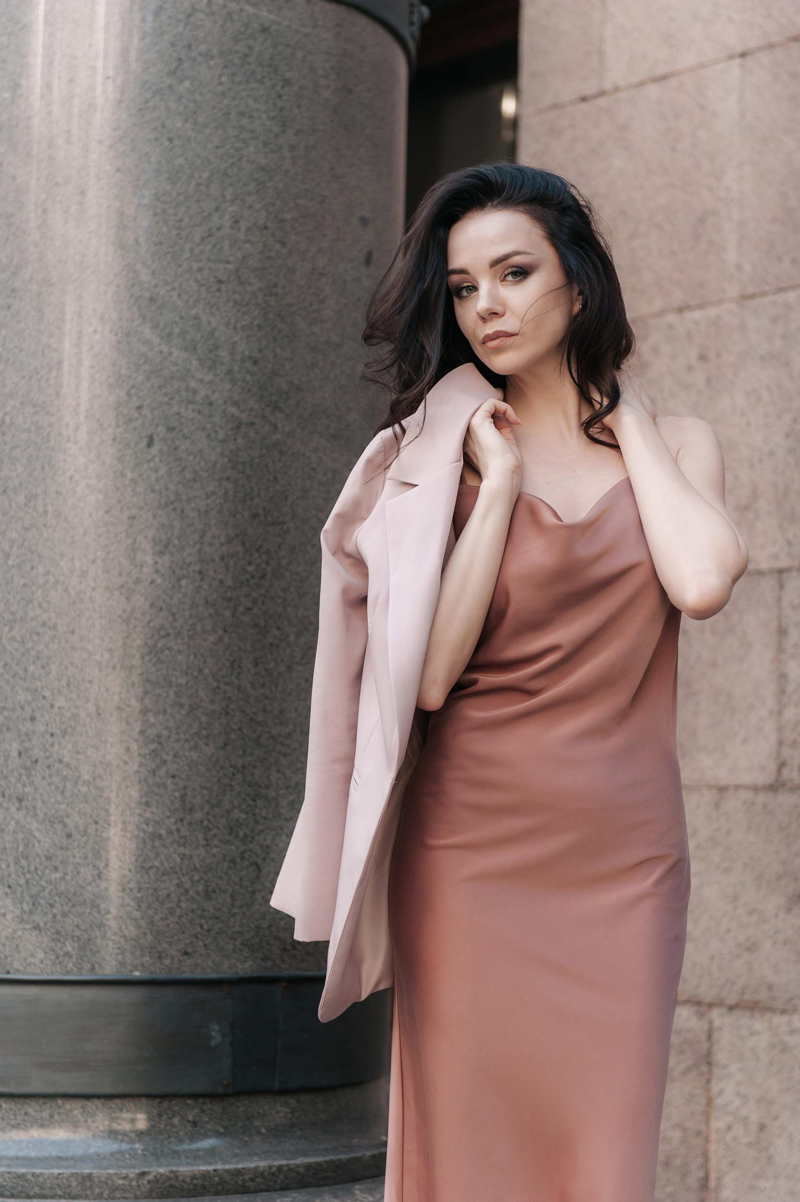 Дарья, фотопрогулка по городу. Бренд-фотограф для экспертов и блогеров в Москве Влада Горбовская