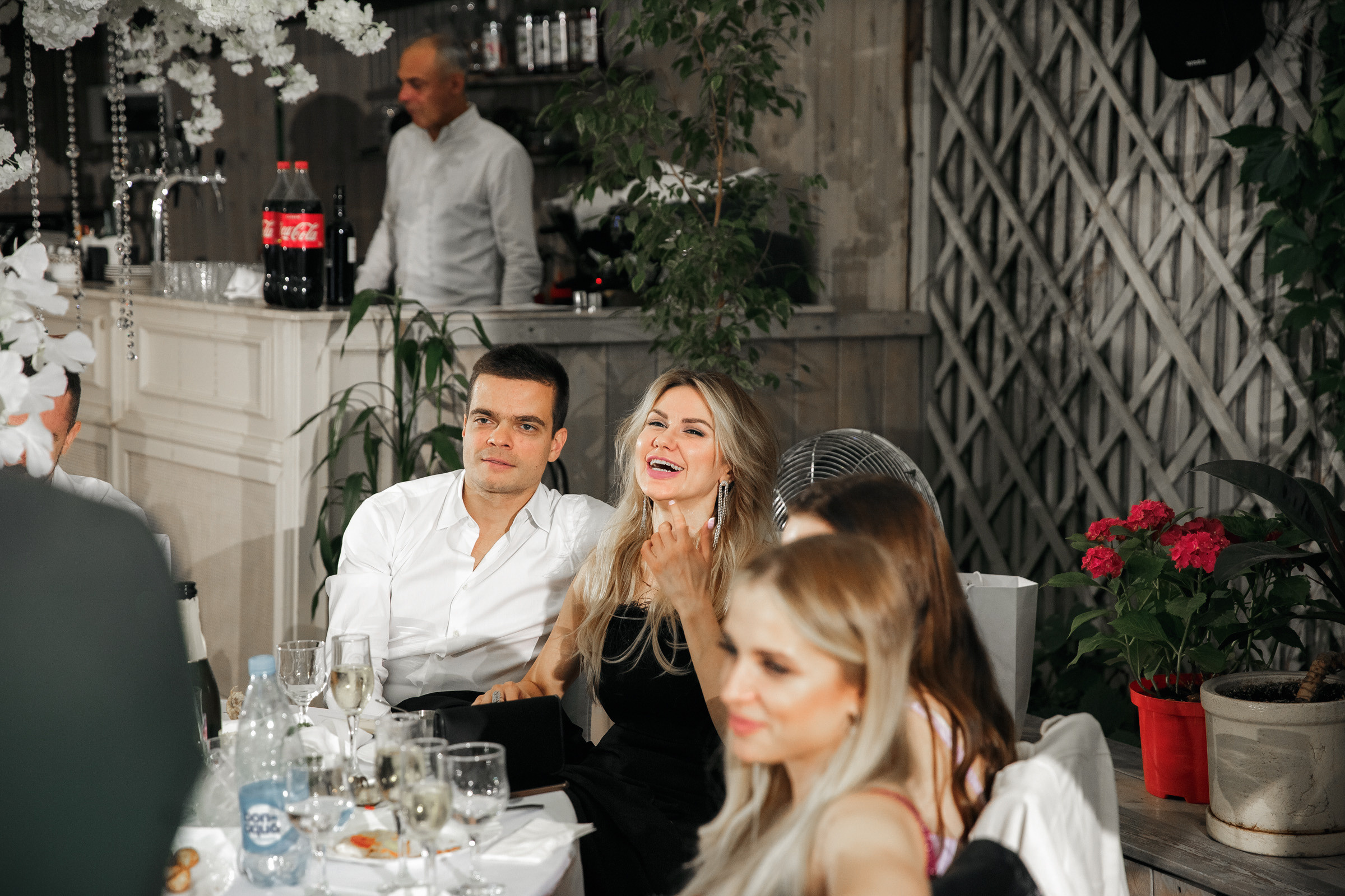 Белое платье, белый ролс. Свадебный фотограф Москва и МО