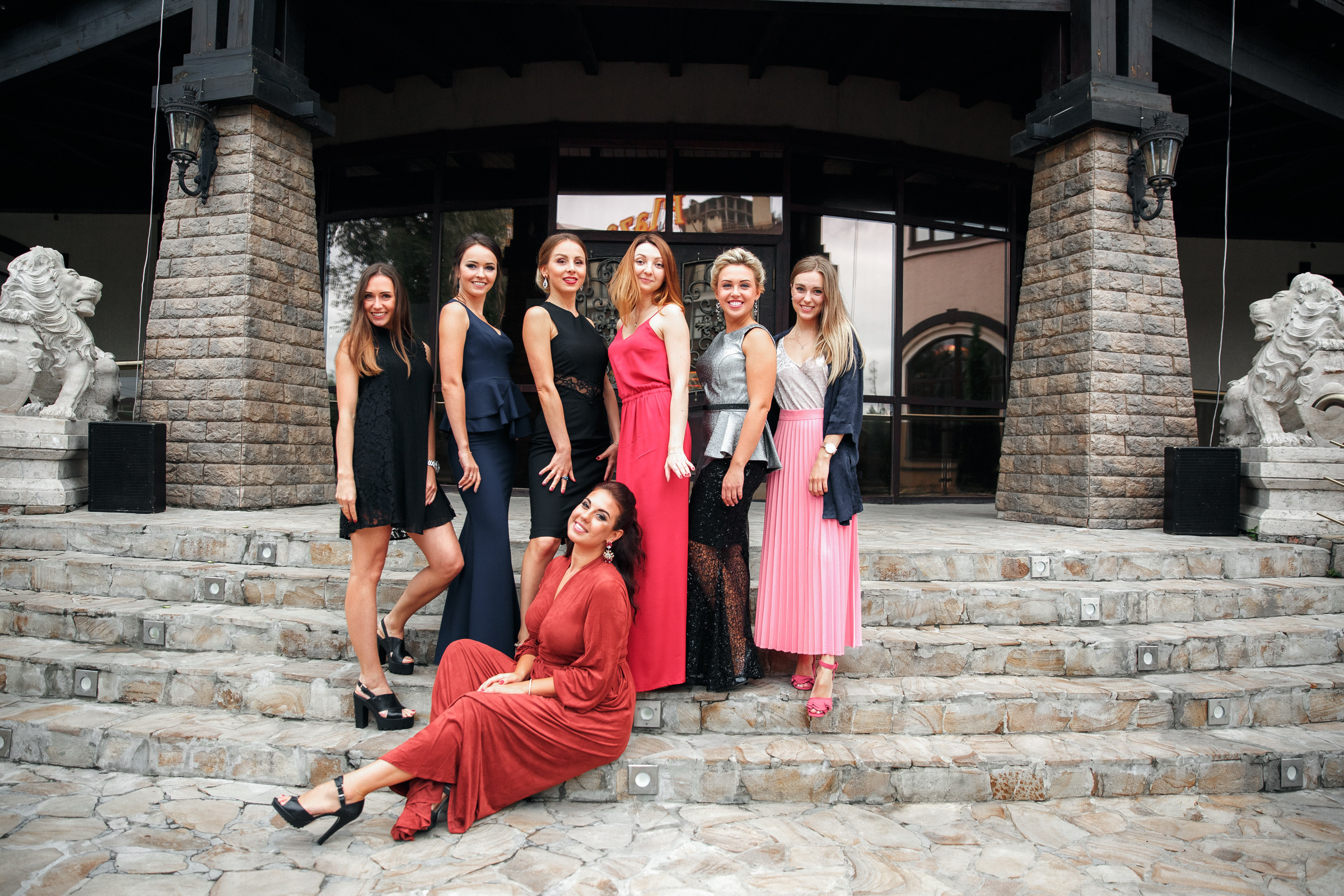 Он, она и красный порш. Свадебный фотограф Москва и МО