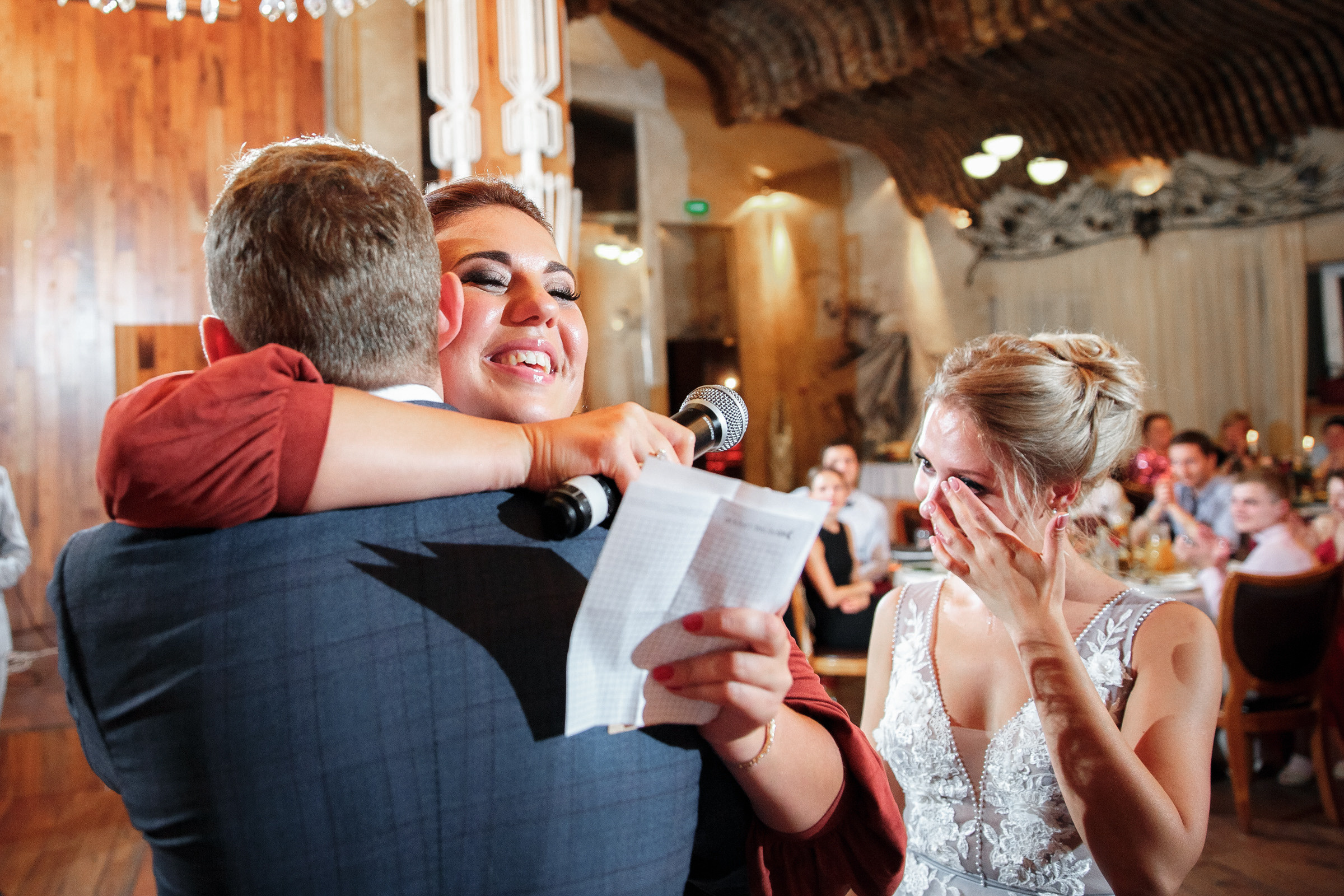 Он, она и красный порш. Свадебный фотограф Москва и МО