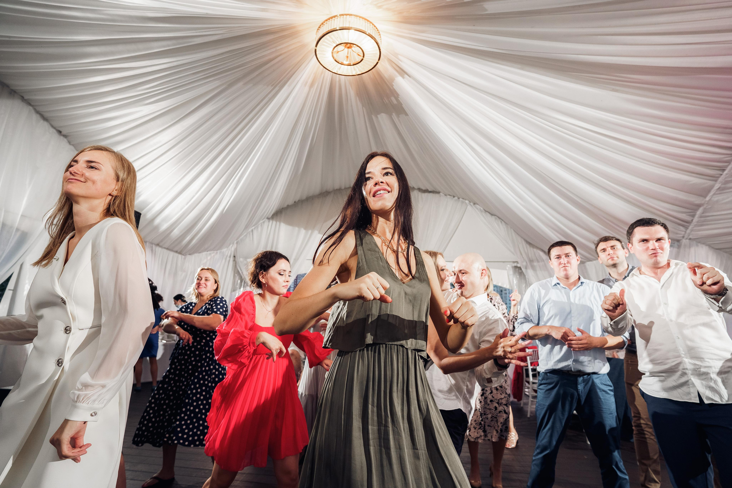 Мы в моменте. Свадебный фотограф Москва и МО