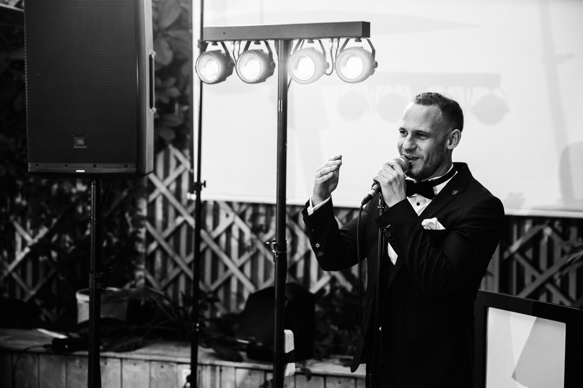 Белое платье, белый ролс. Свадебный фотограф Москва и МО