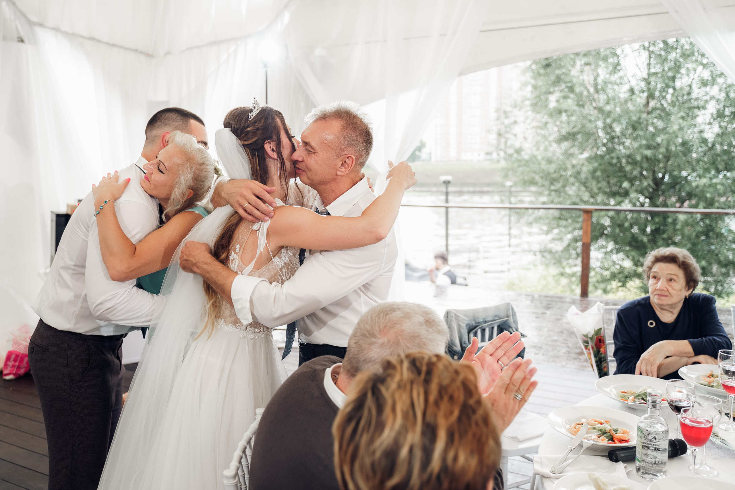 Мы в моменте. Свадебный фотограф Москва и МО