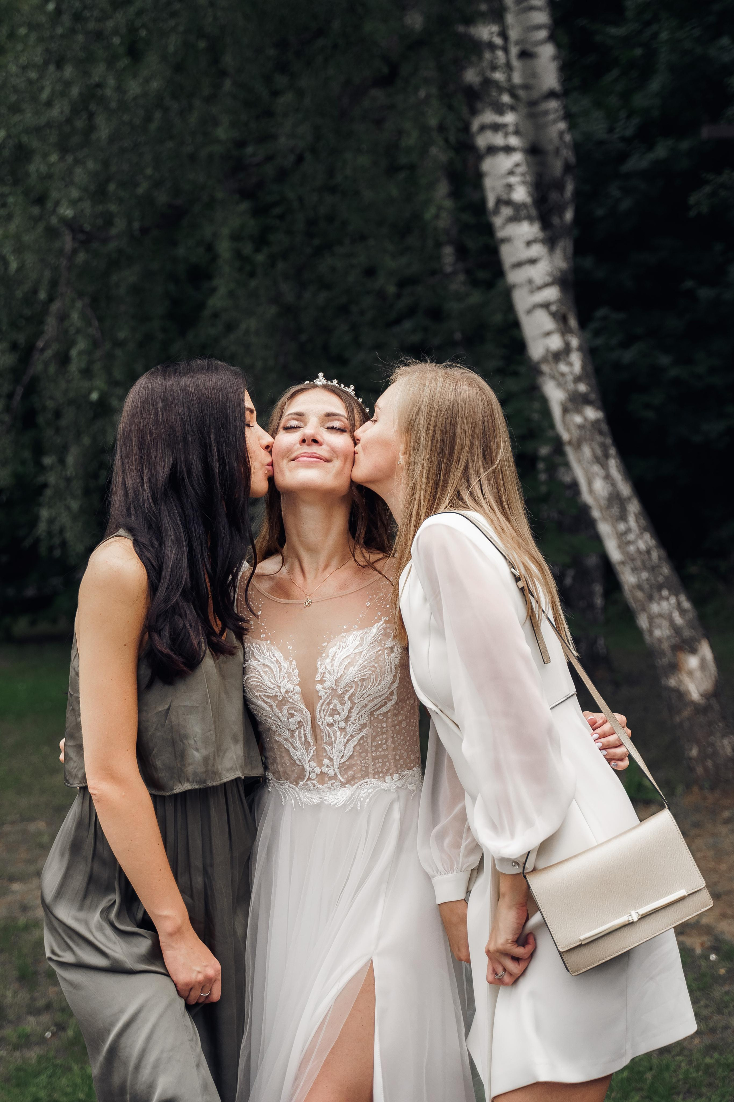 Мы в моменте. Свадебный фотограф Москва и МО