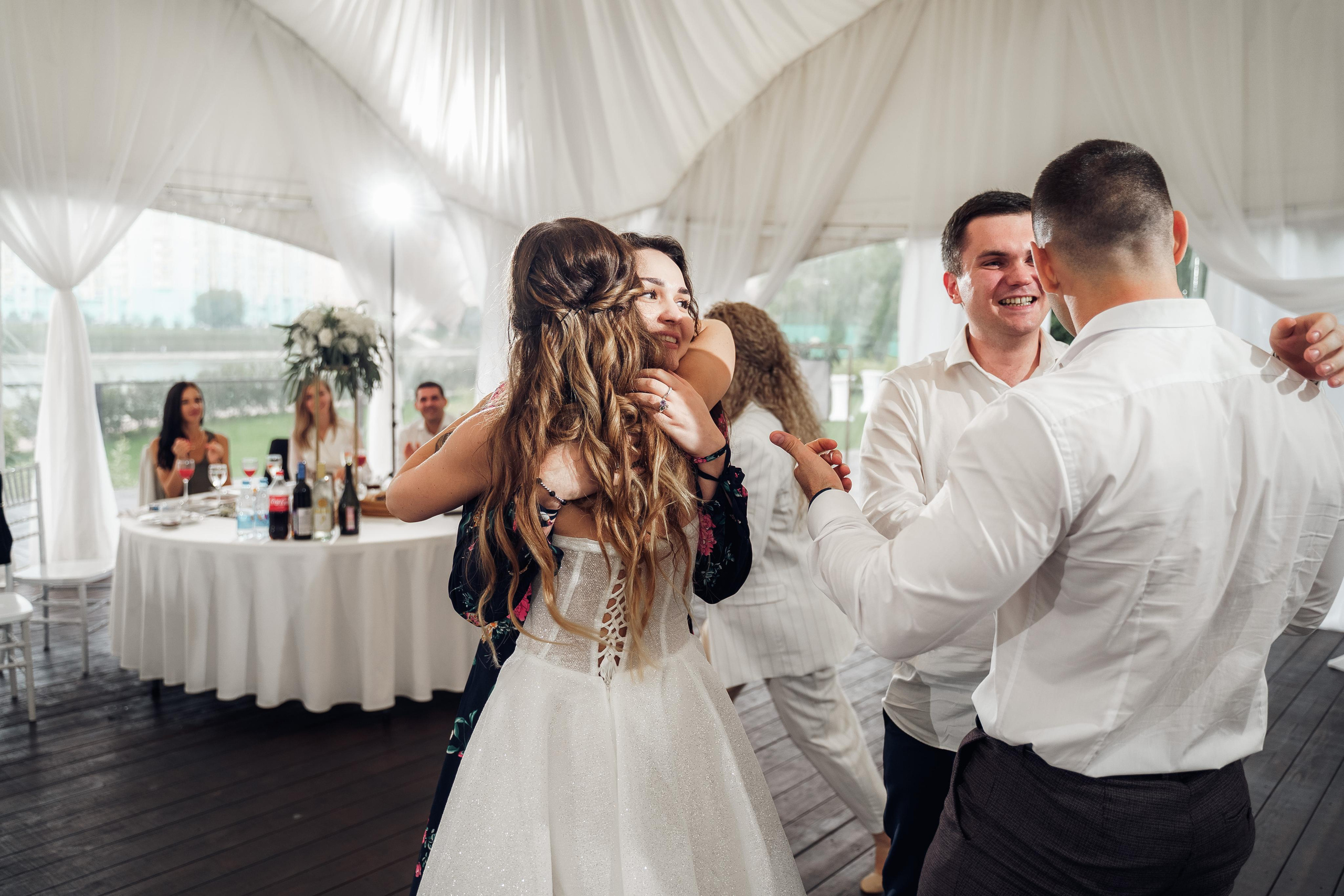 Мы в моменте. Свадебный фотограф Москва и МО