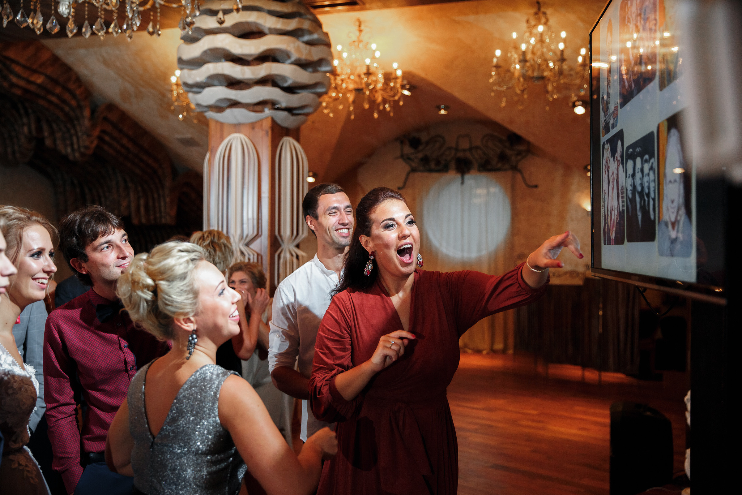 Он, она и красный порш. Свадебный фотограф Москва и МО