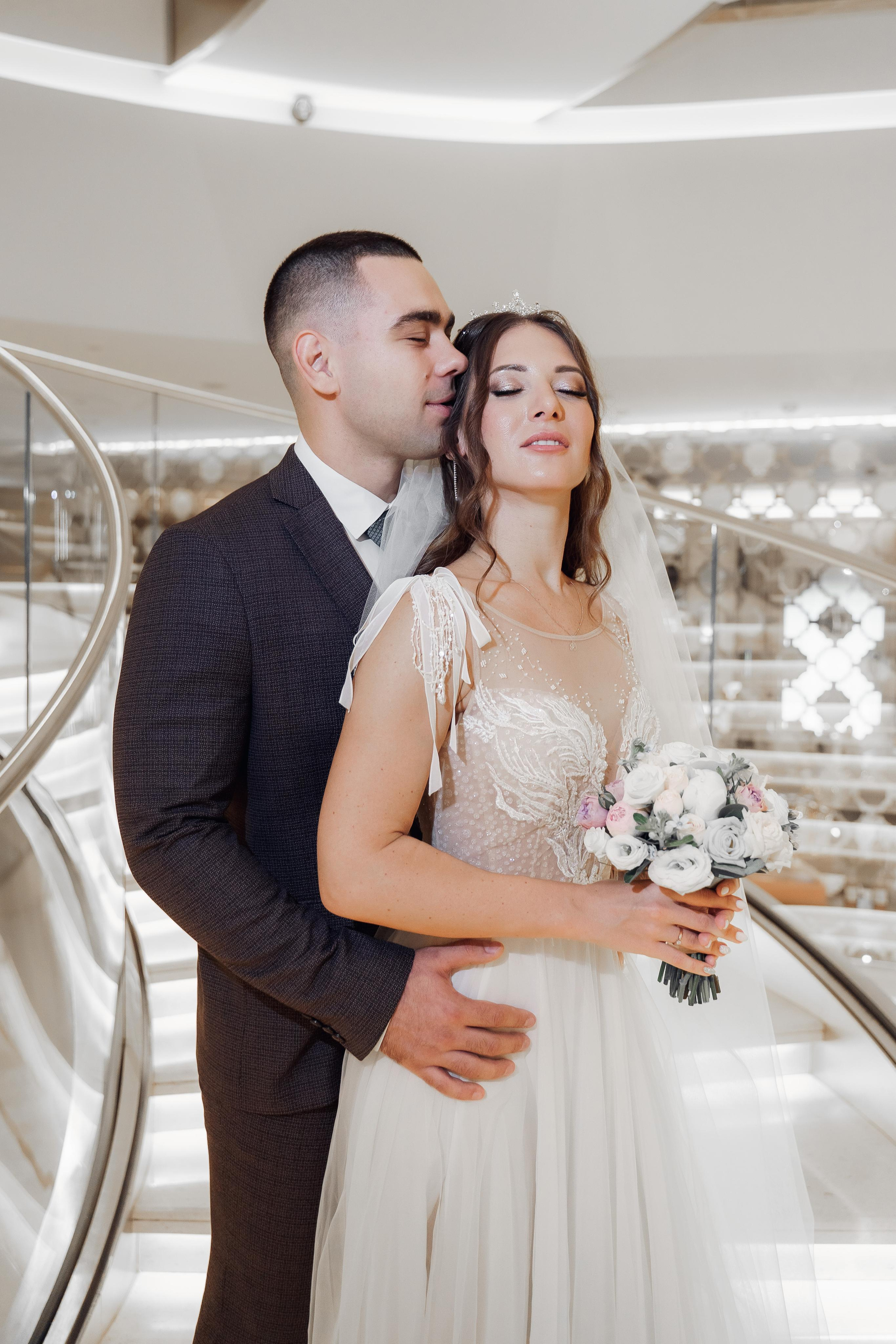 Мы в моменте. Свадебный фотограф Москва и МО