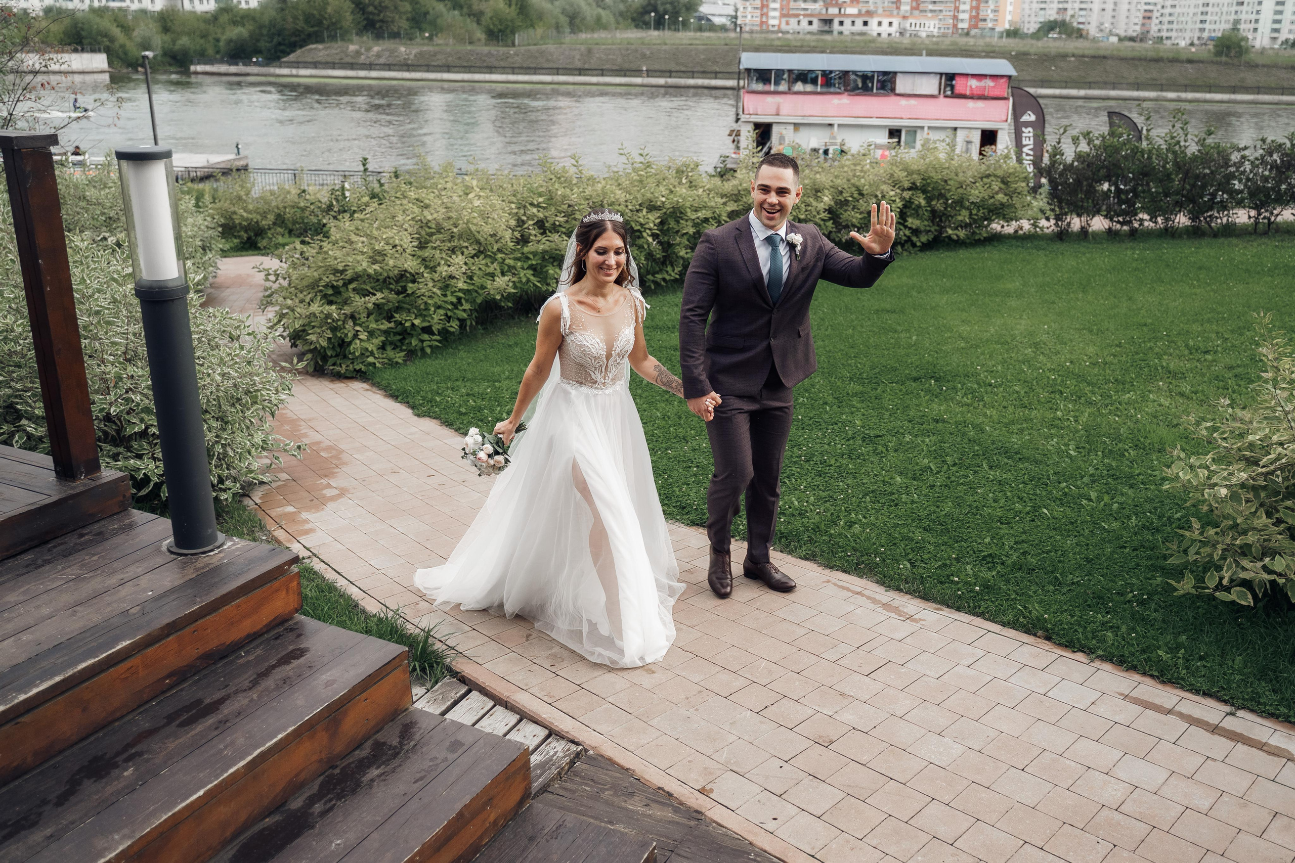 Мы в моменте. Свадебный фотограф Москва и МО