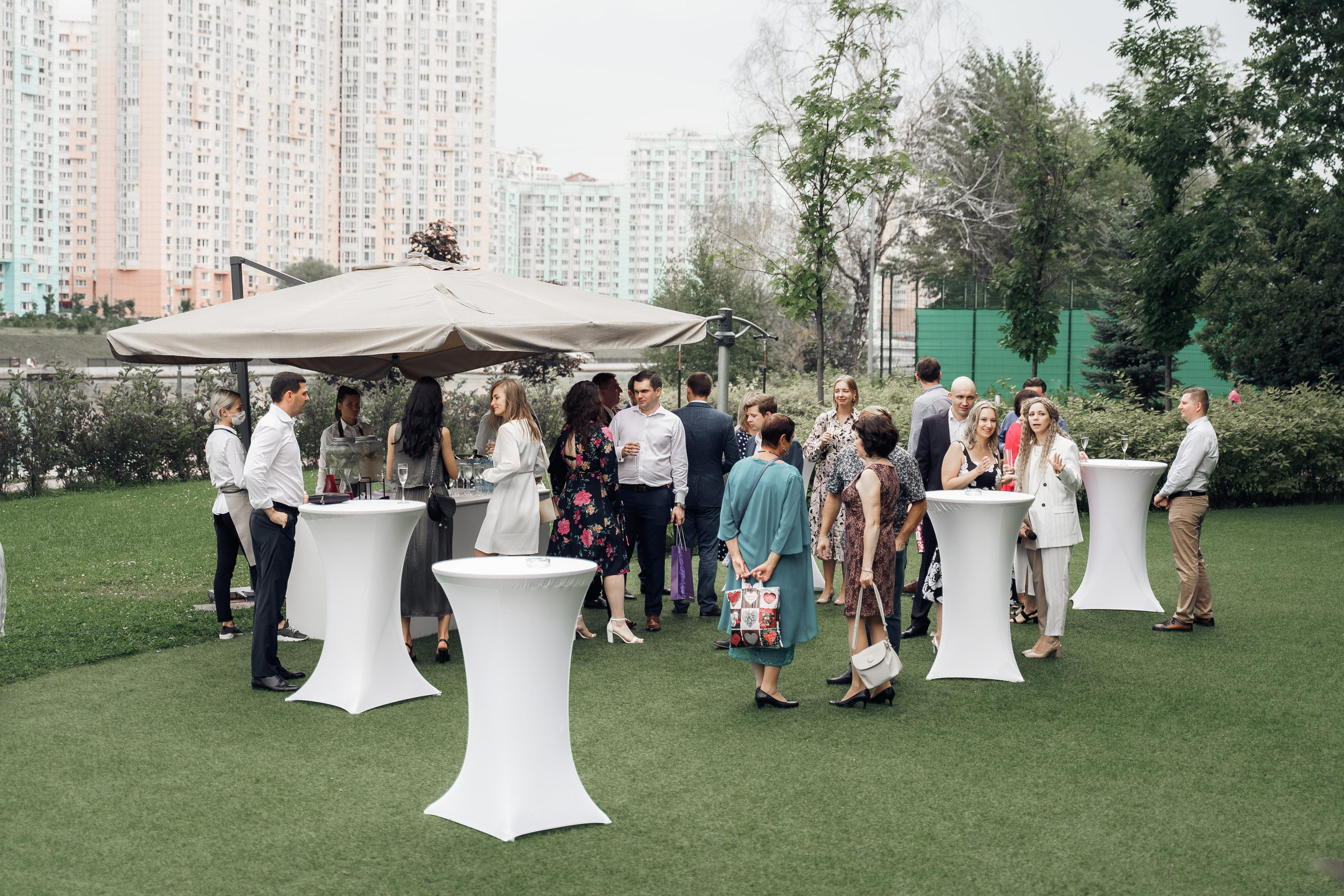 Мы в моменте. Свадебный фотограф Москва и МО