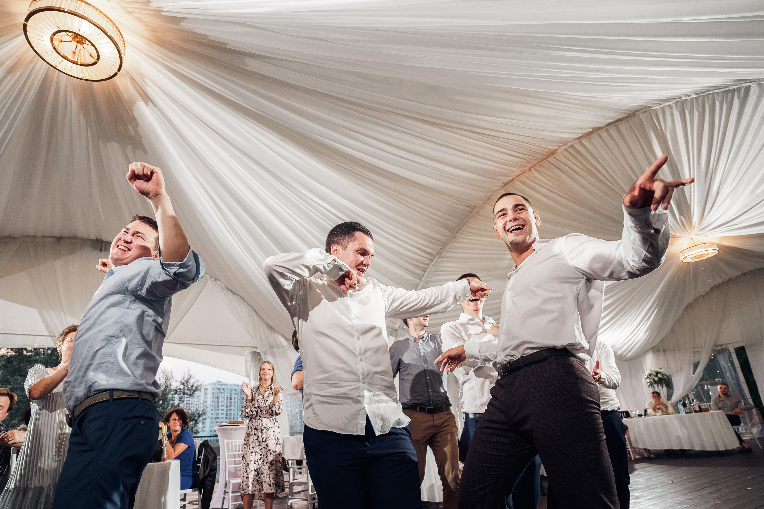 Мы в моменте. Свадебный фотограф Москва и МО