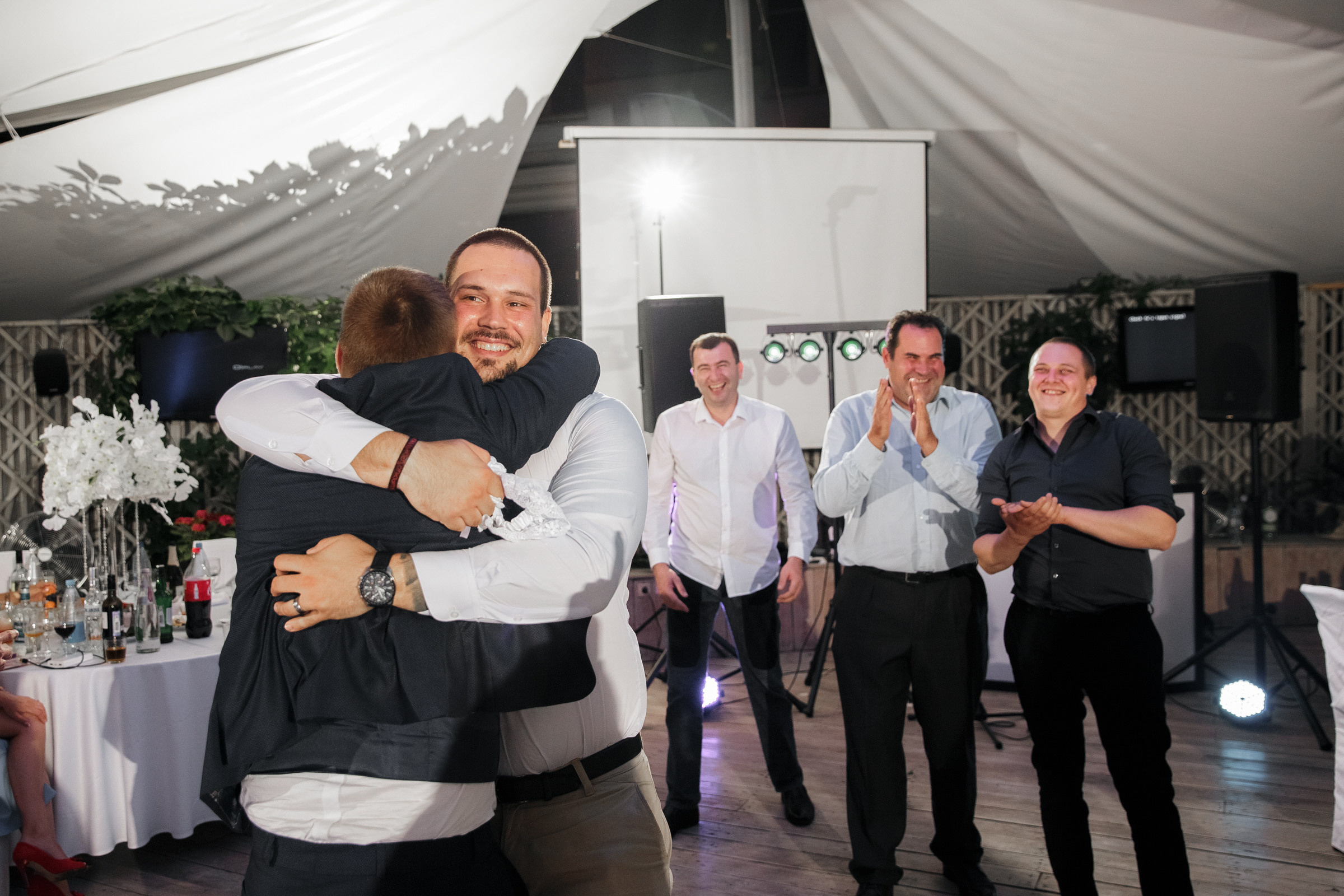 Белое платье, белый ролс. Свадебный фотограф Москва и МО