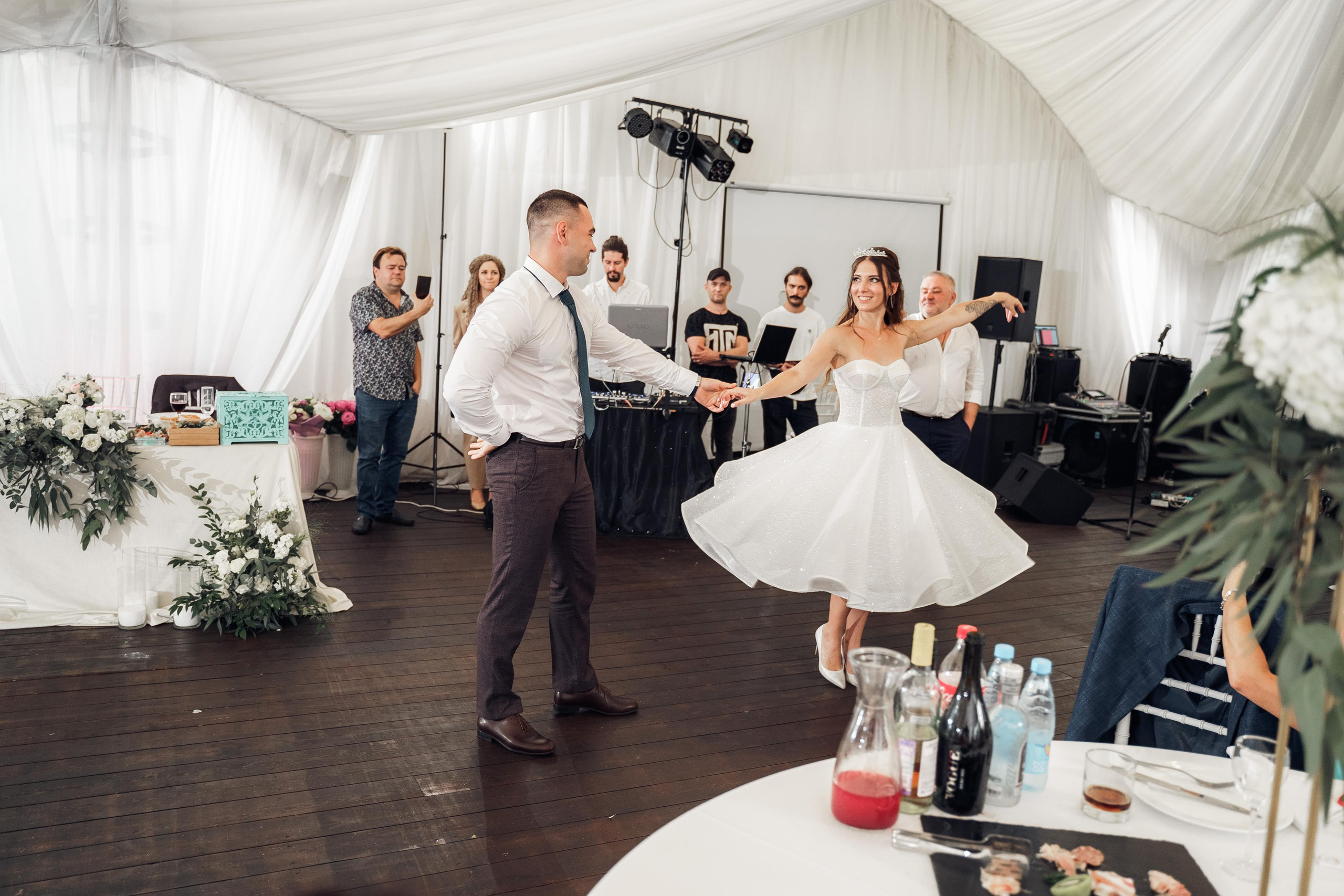 Мы в моменте. Свадебный фотограф Москва и МО