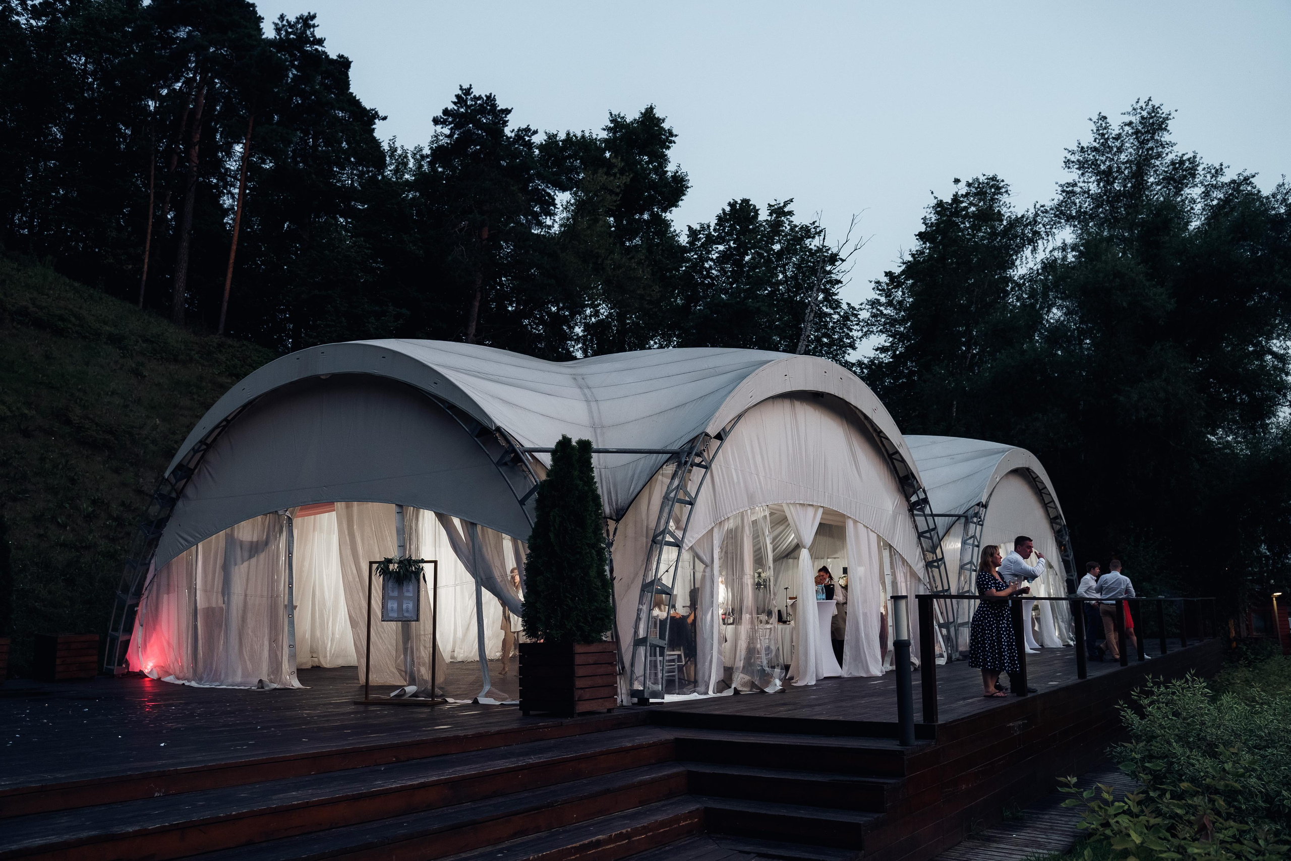 Мы в моменте. Свадебный фотограф Москва и МО