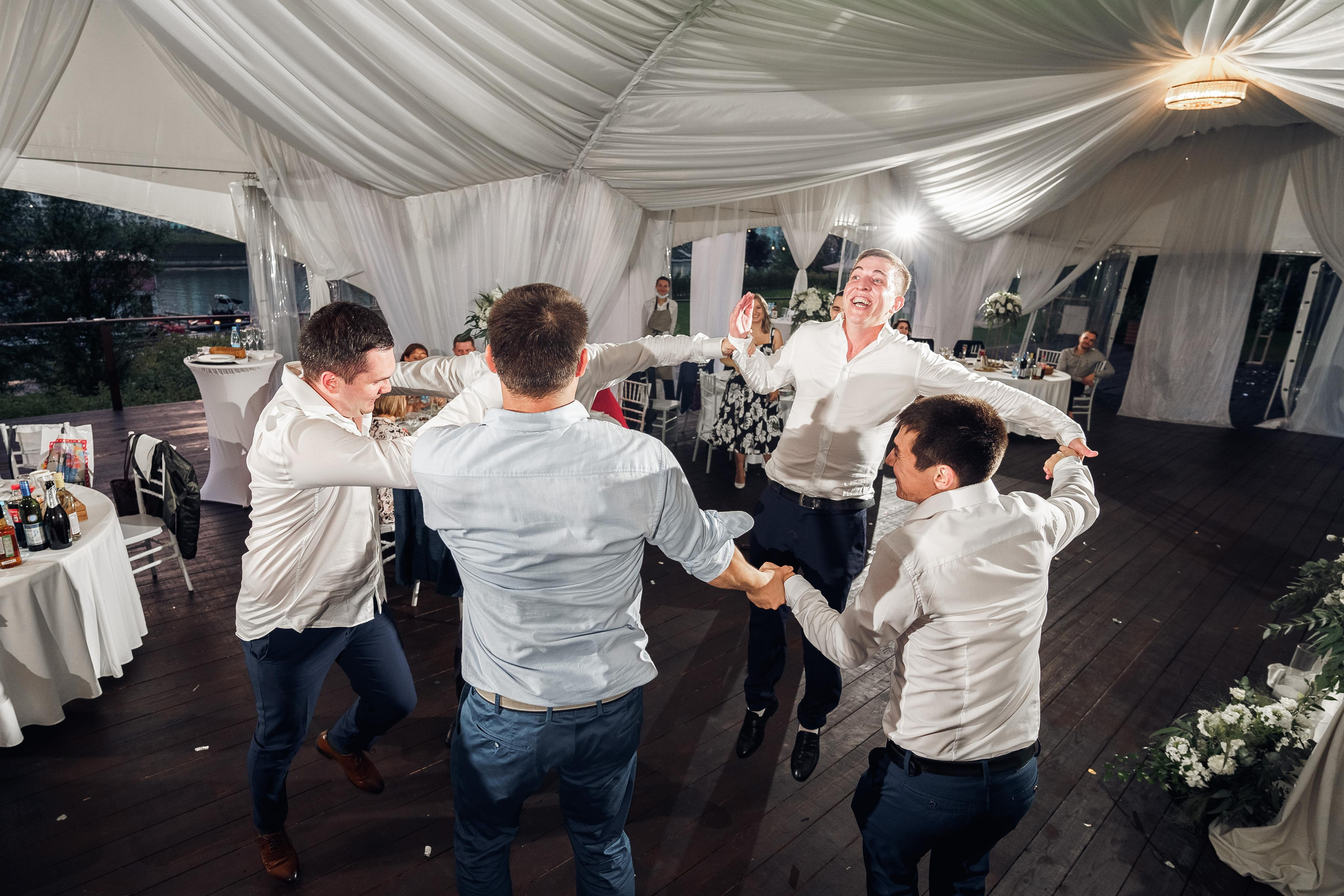 Мы в моменте. Свадебный фотограф Москва и МО