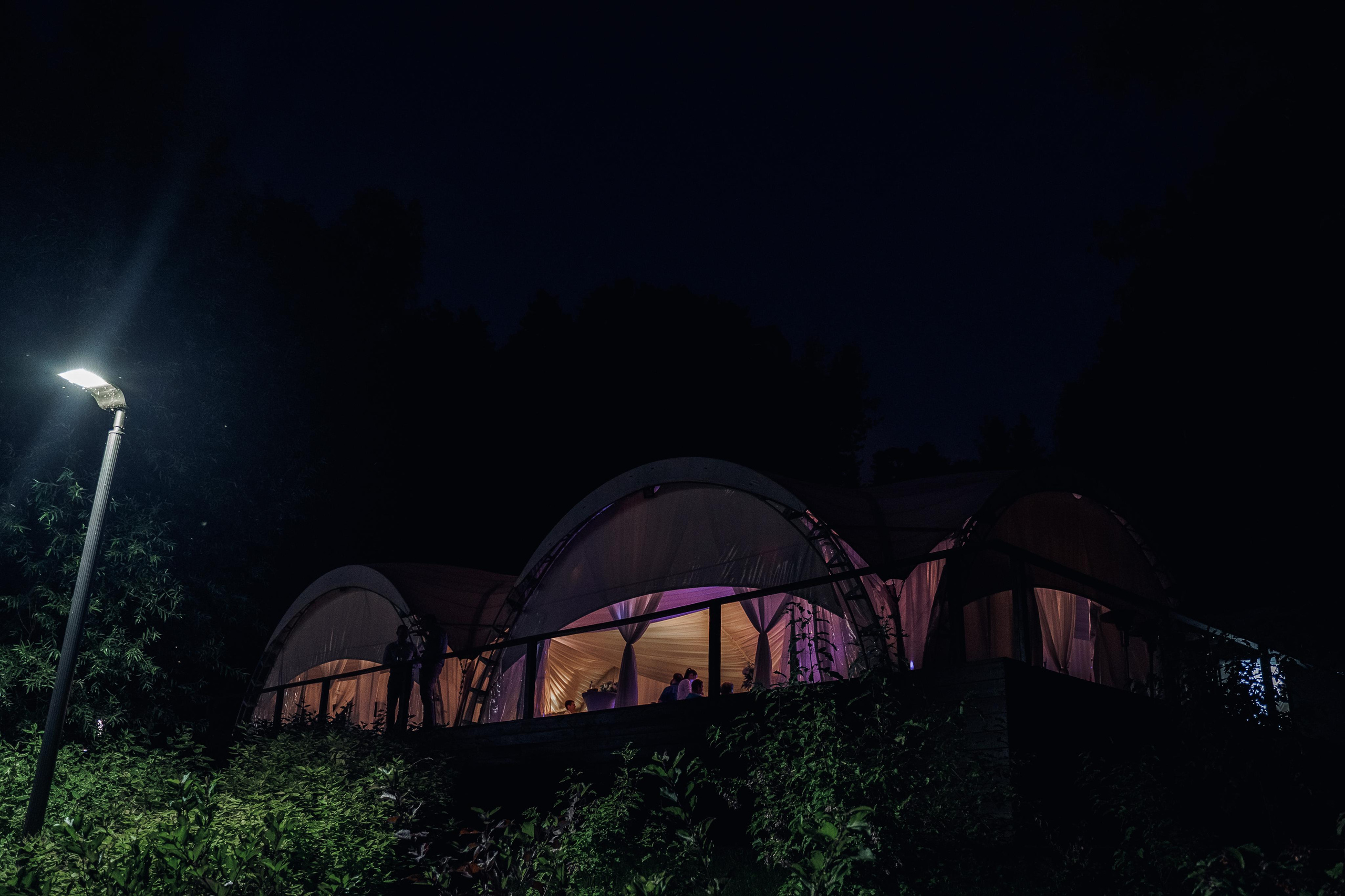 Мы в моменте. Свадебный фотограф Москва и МО