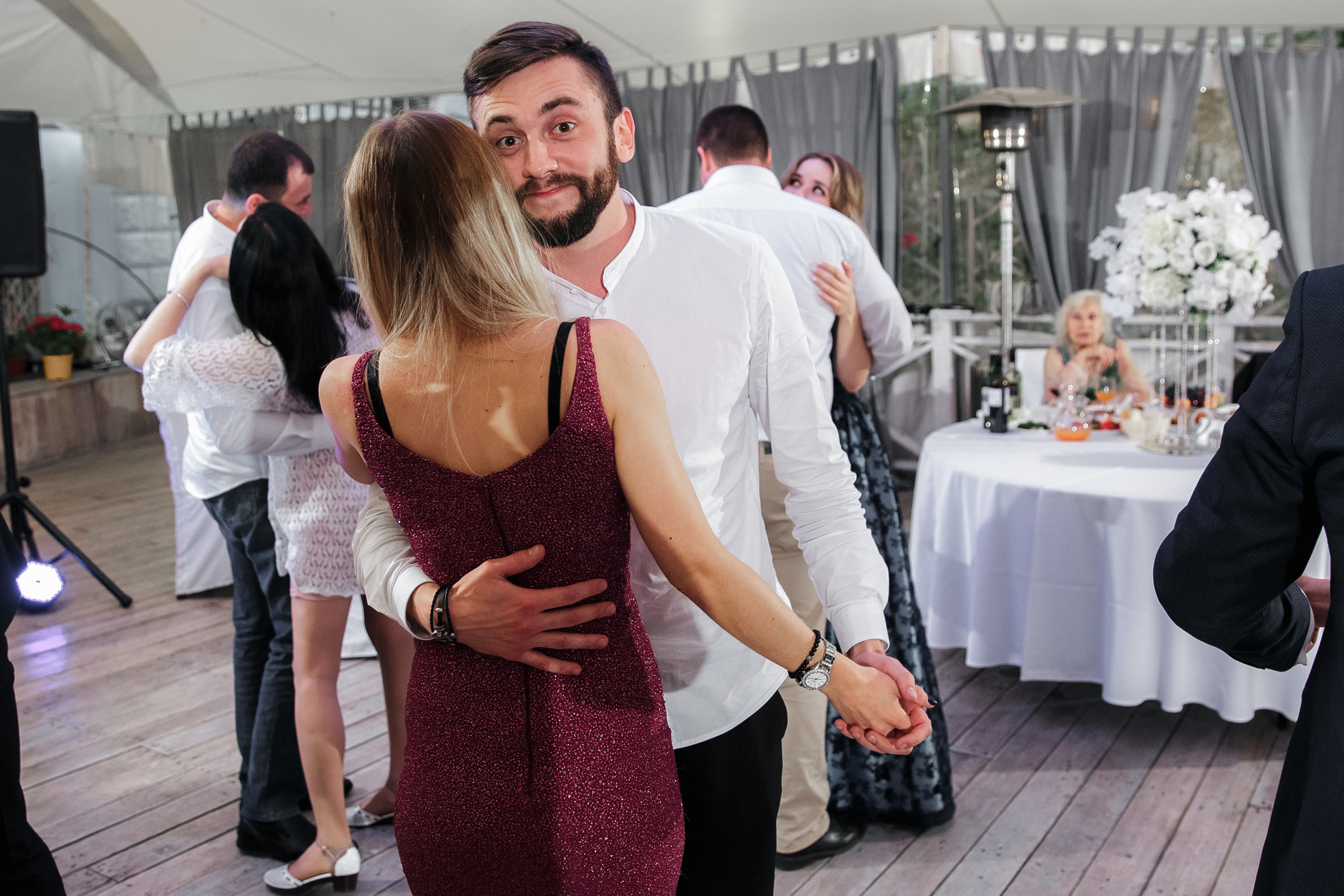 Белое платье, белый ролс. Свадебный фотограф Москва и МО