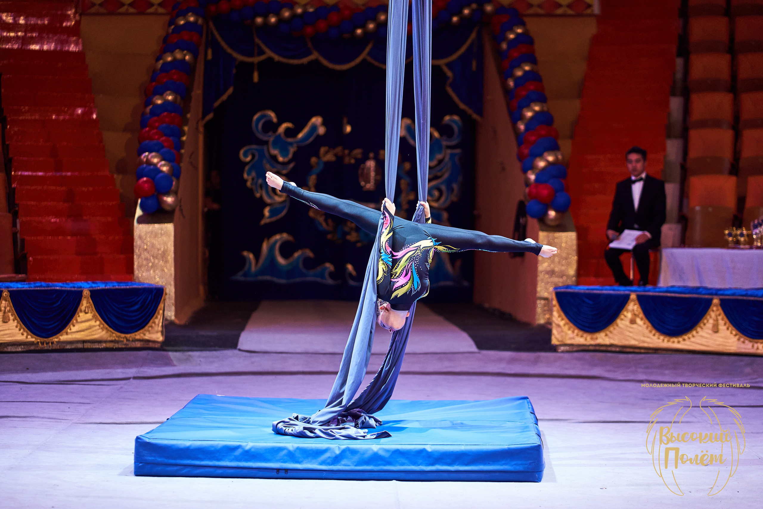 Танцы и спорт. Фотограф Петр Анисимов