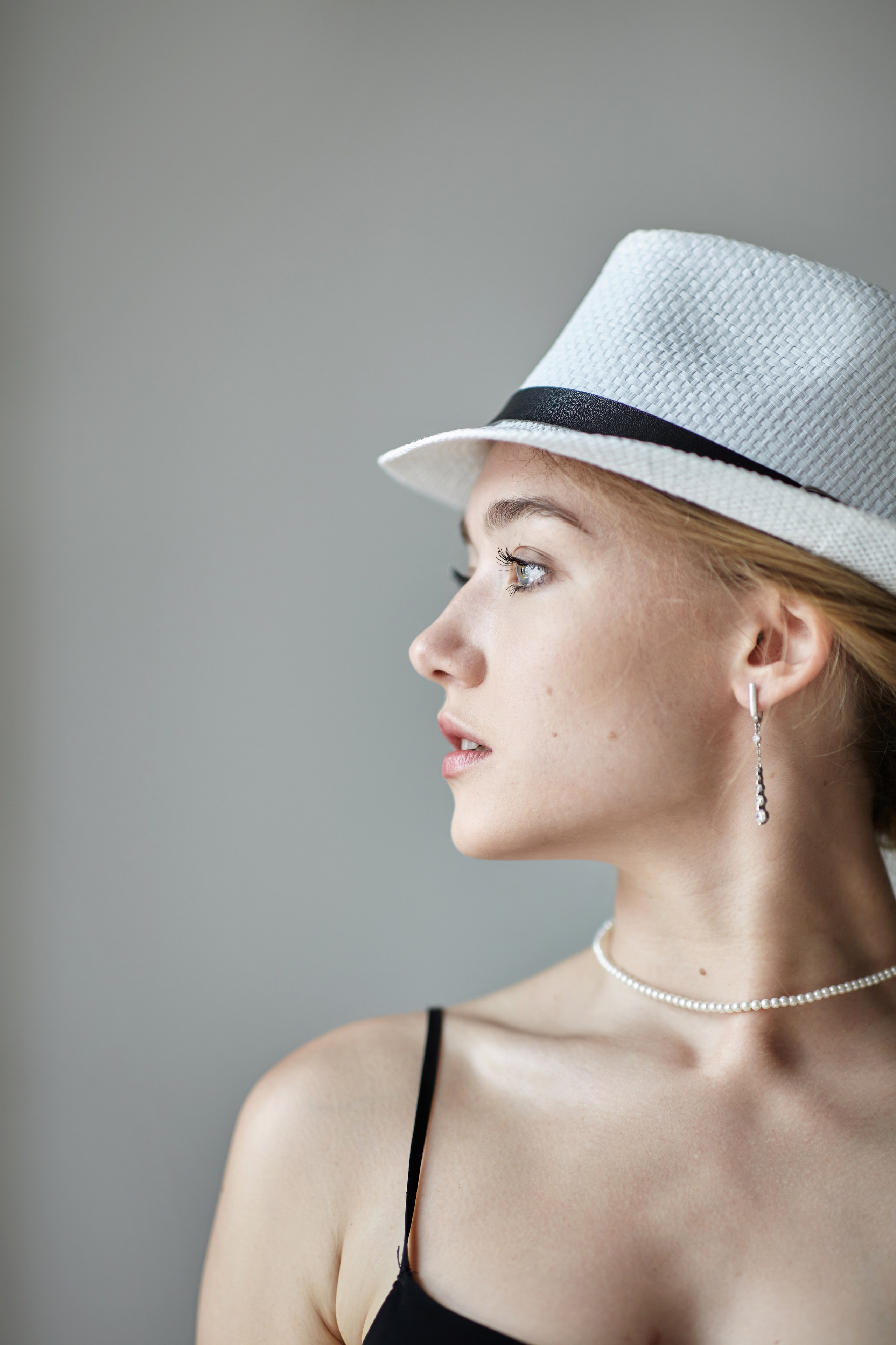 Женские модельные тесты: Откройте свой потенциал в мире моды. Портретный фотограф в Москве Виталий Пересветов