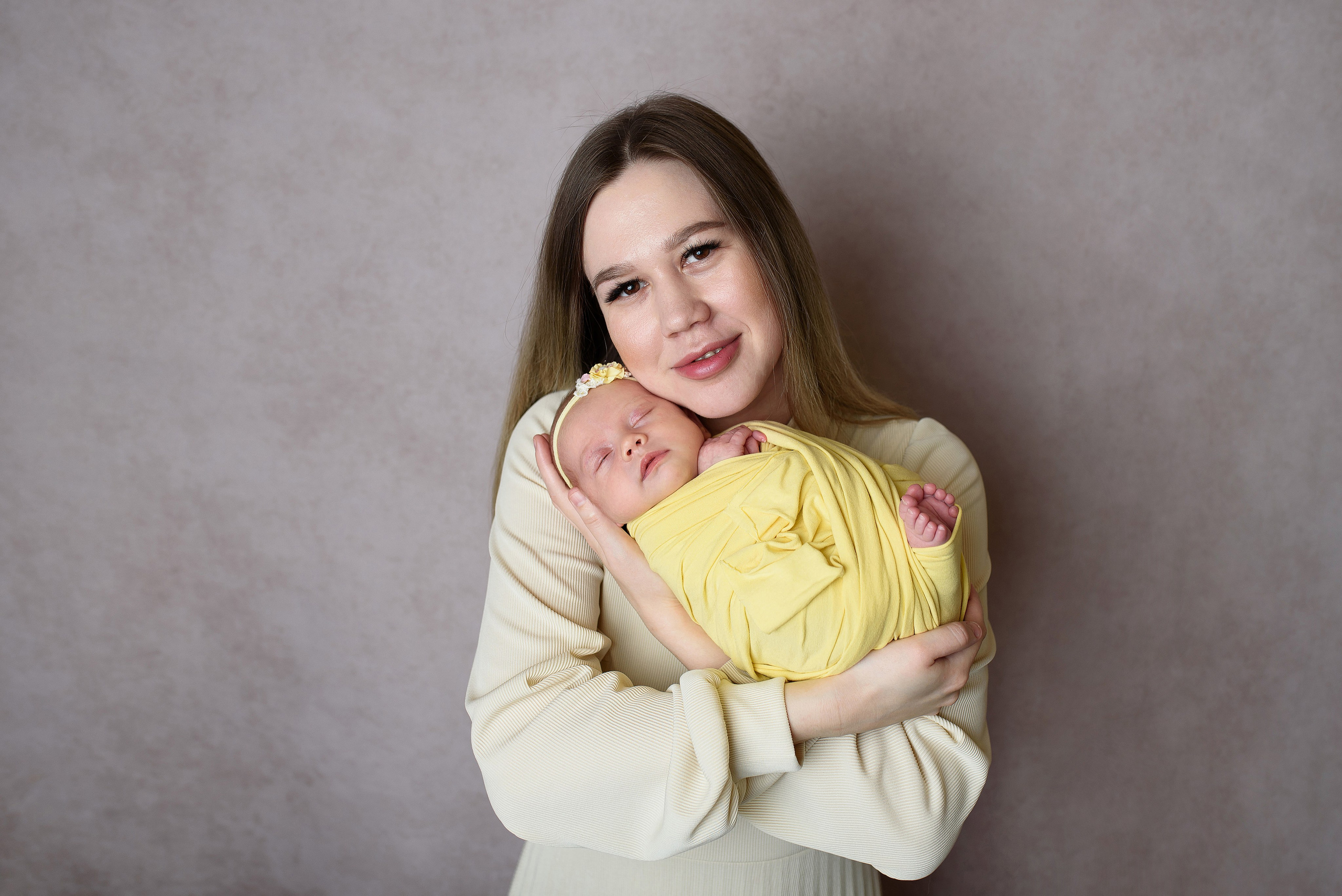 01.04.2025. Фотограф новорожденный малышей Новосибирск