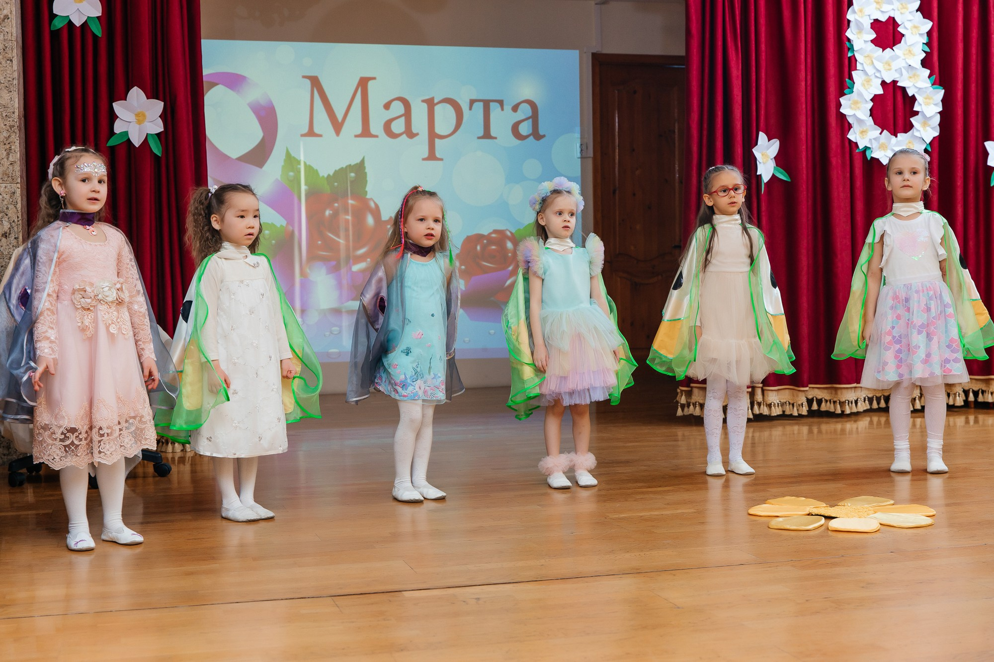 Детский сад № 93 — Утренник (10.03.2023). Свадебный и семейный фотограф Крамар Наталья