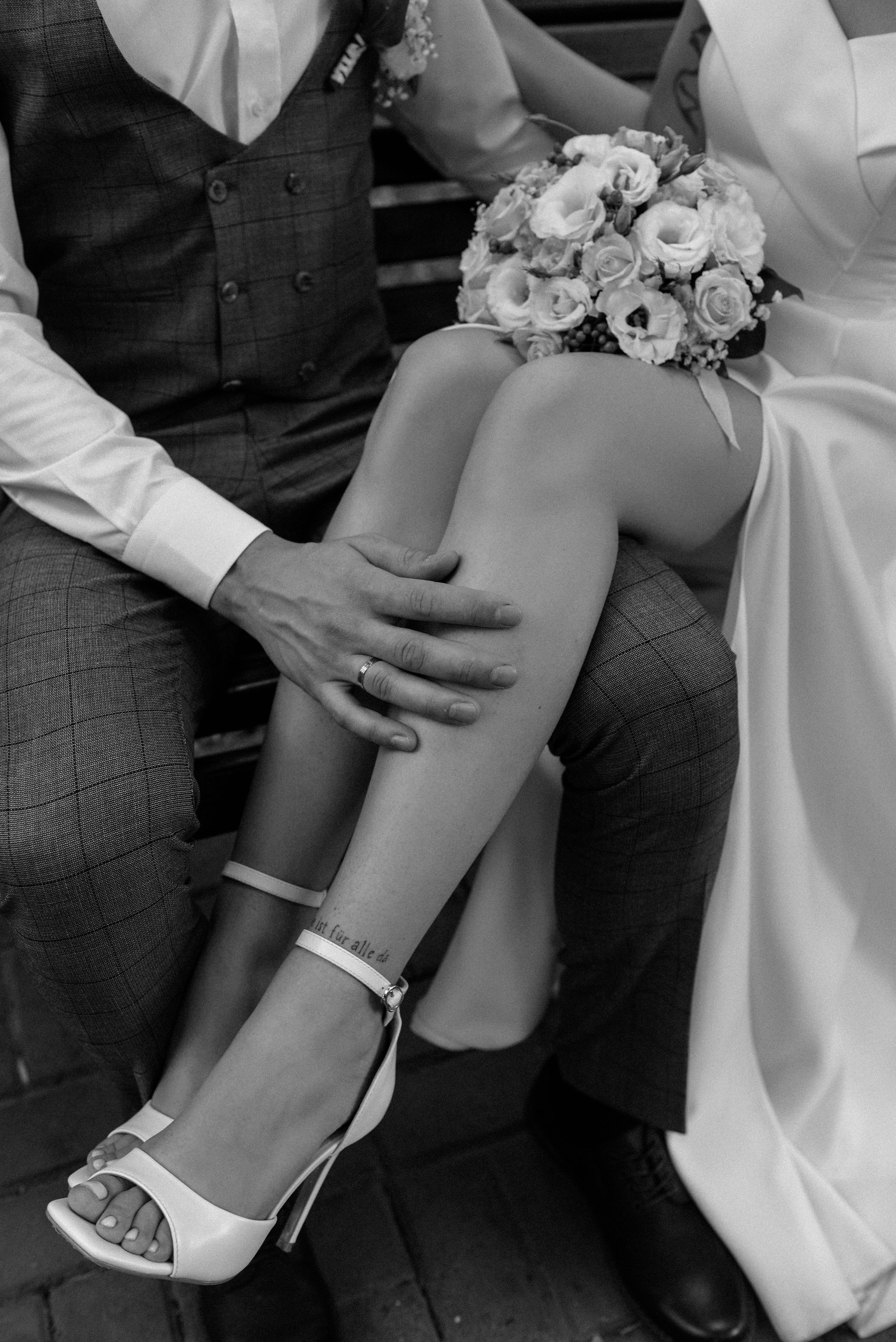 Свадебная прогулка по городу. Фотограф Ярута Оксана / Ростов-на-Дону